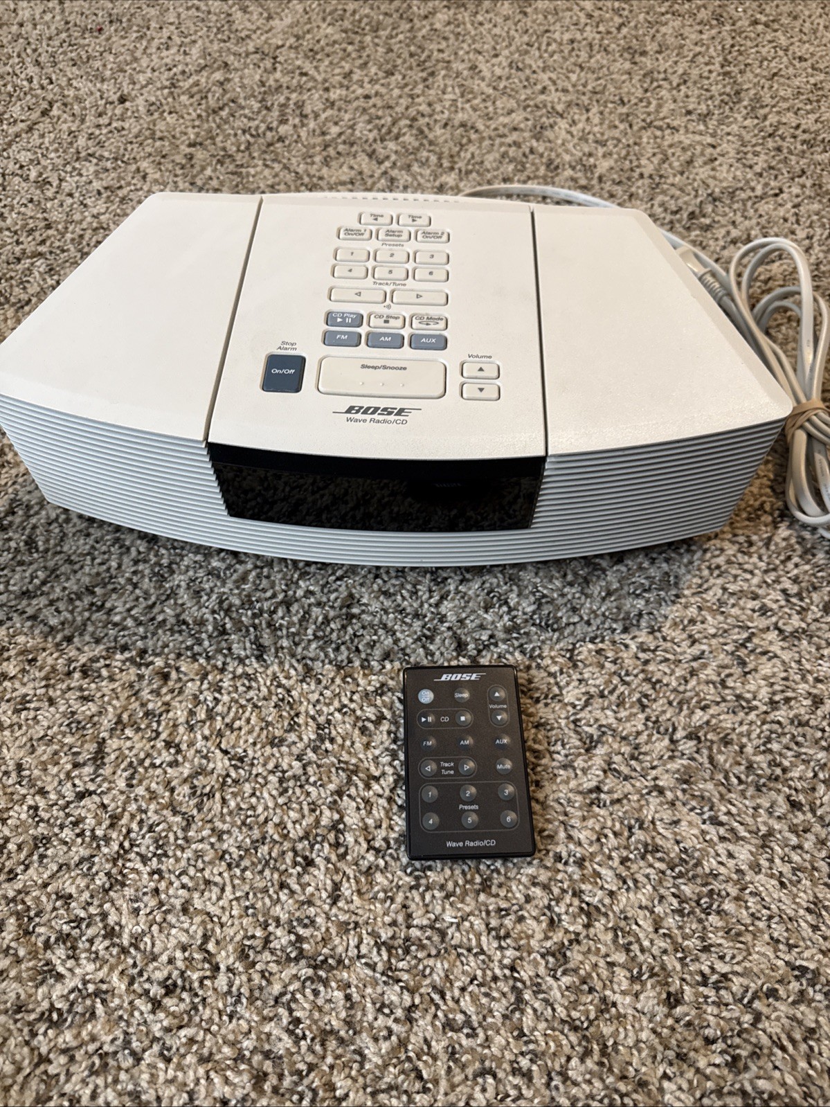 ⭐️⭐️Bose Wave AWRC-1P Stereo CD Player and Radio with Remote White Read