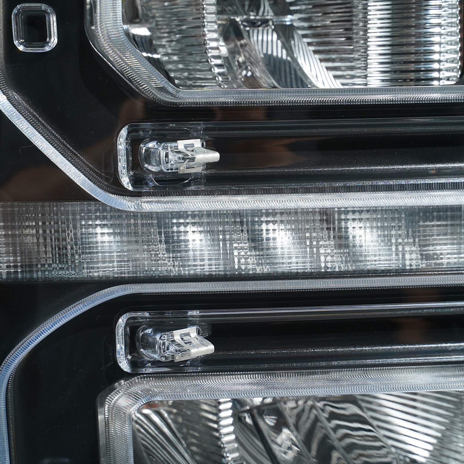 LED Headlight For 2023-2025 Ford F-250 F-350 Super Duty w/ Bulb Left+Right Pair