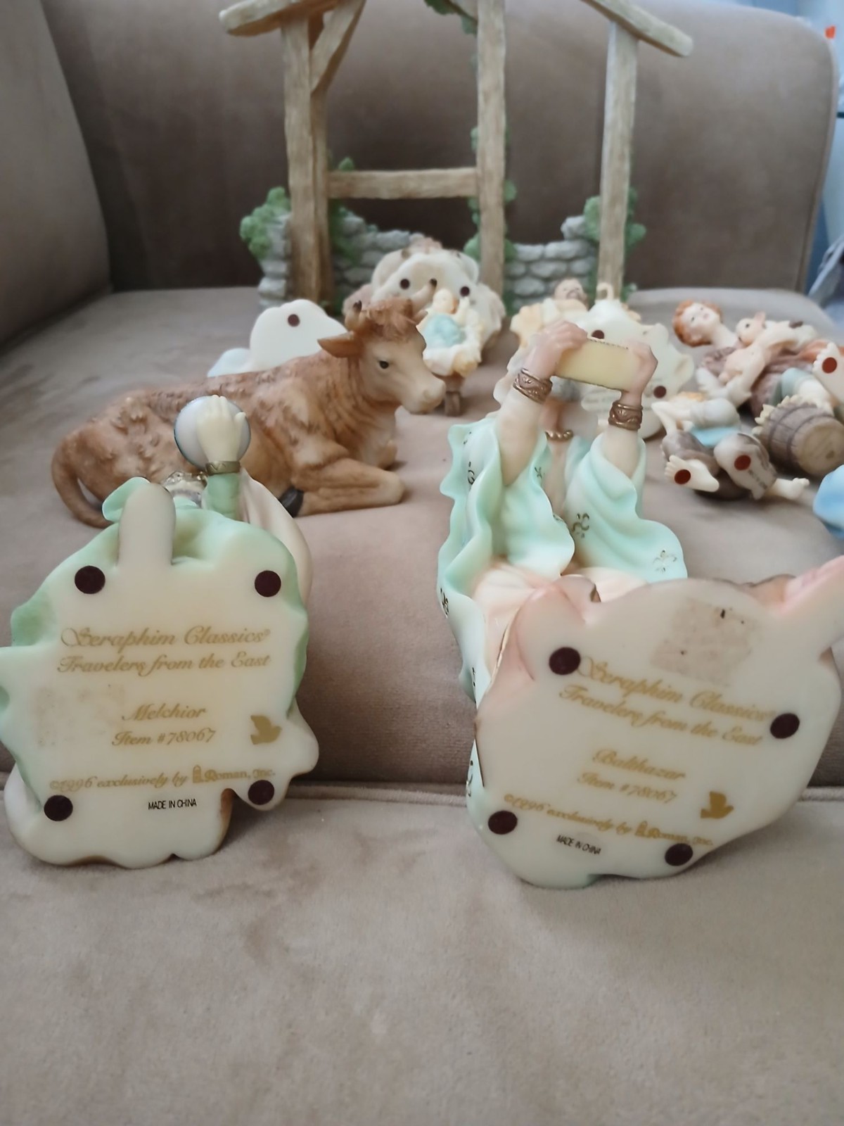 Vintage Roman Seraphim Classics Heaven on Earth Nativity Set 11 Figures & Stable