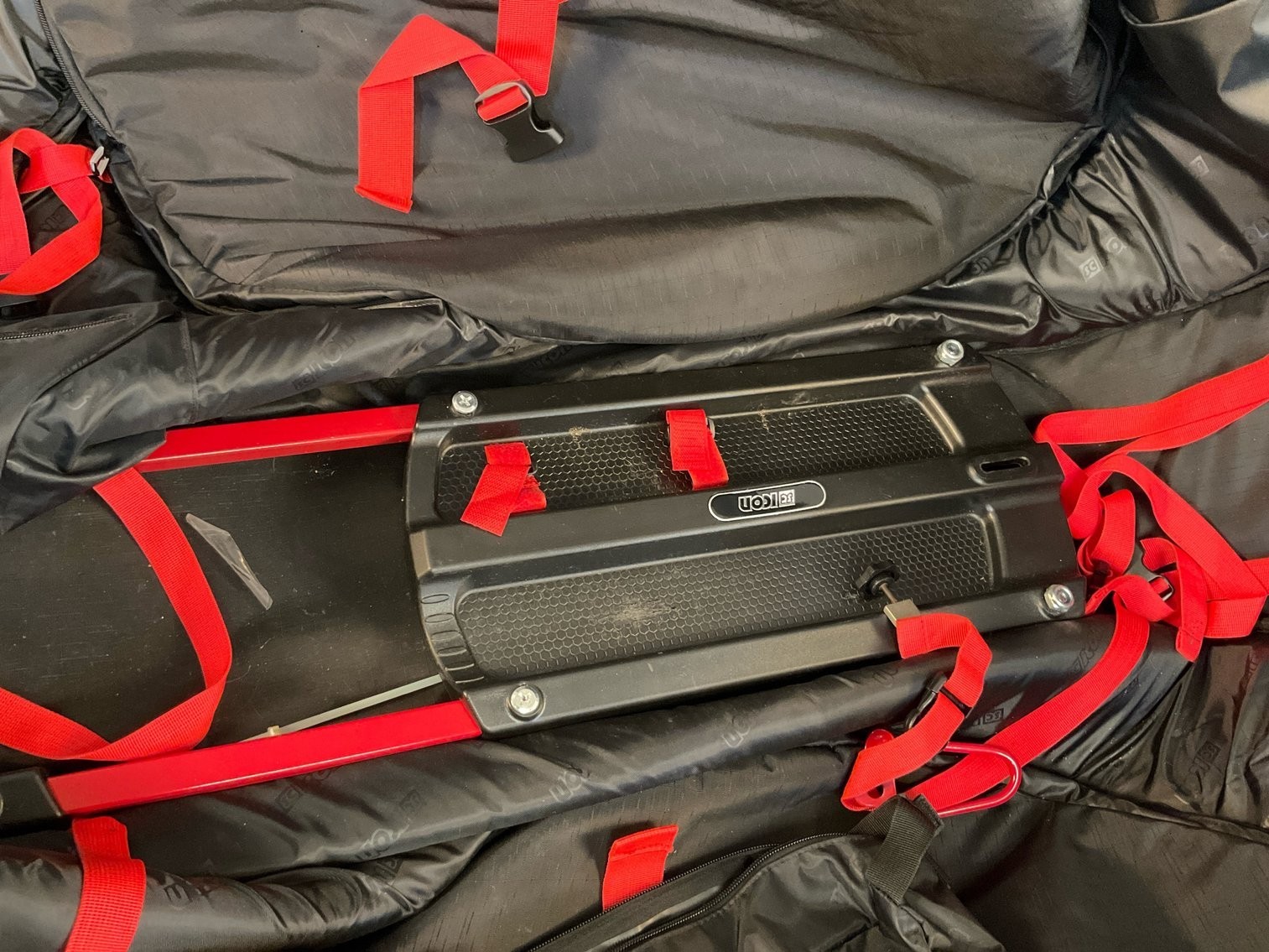 Sci-Con AeroComfort 3.0 TSA Triathlon Accessories Travel Bike Bag - Black...