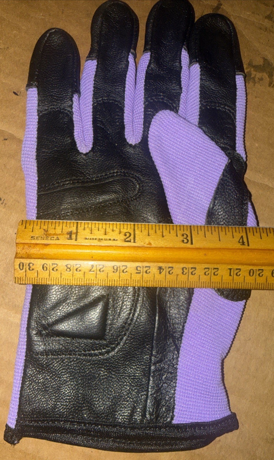 SELF DEFENCE WEIGHTED SAP GLOVES LRGE WITH STEEL SHOT INSIDE - Size Large