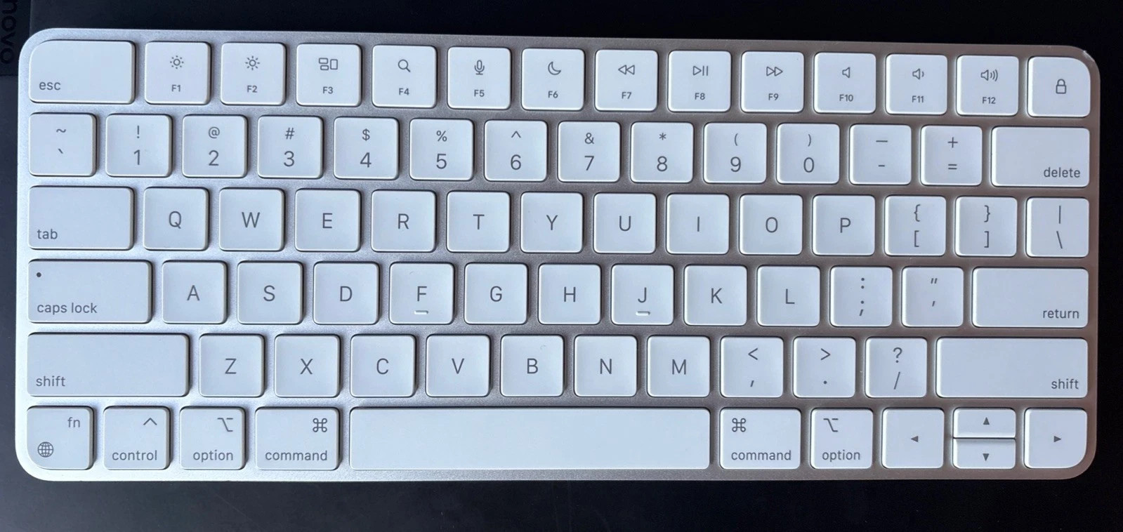 Apple A2450 Magic Keyboard Slim Aluminum Keyboard Silver White