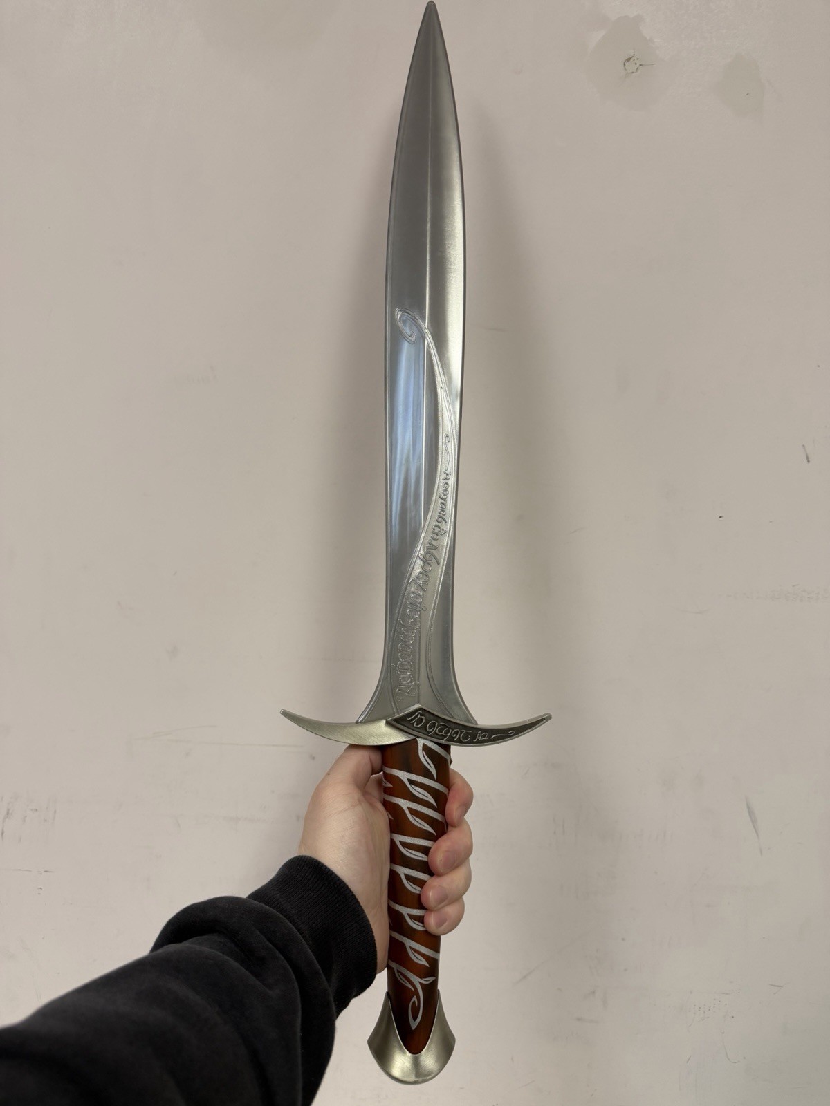 Master Replicas Lord of the Rings Collectible Sting Sword FX LR-200 LOTR Glows