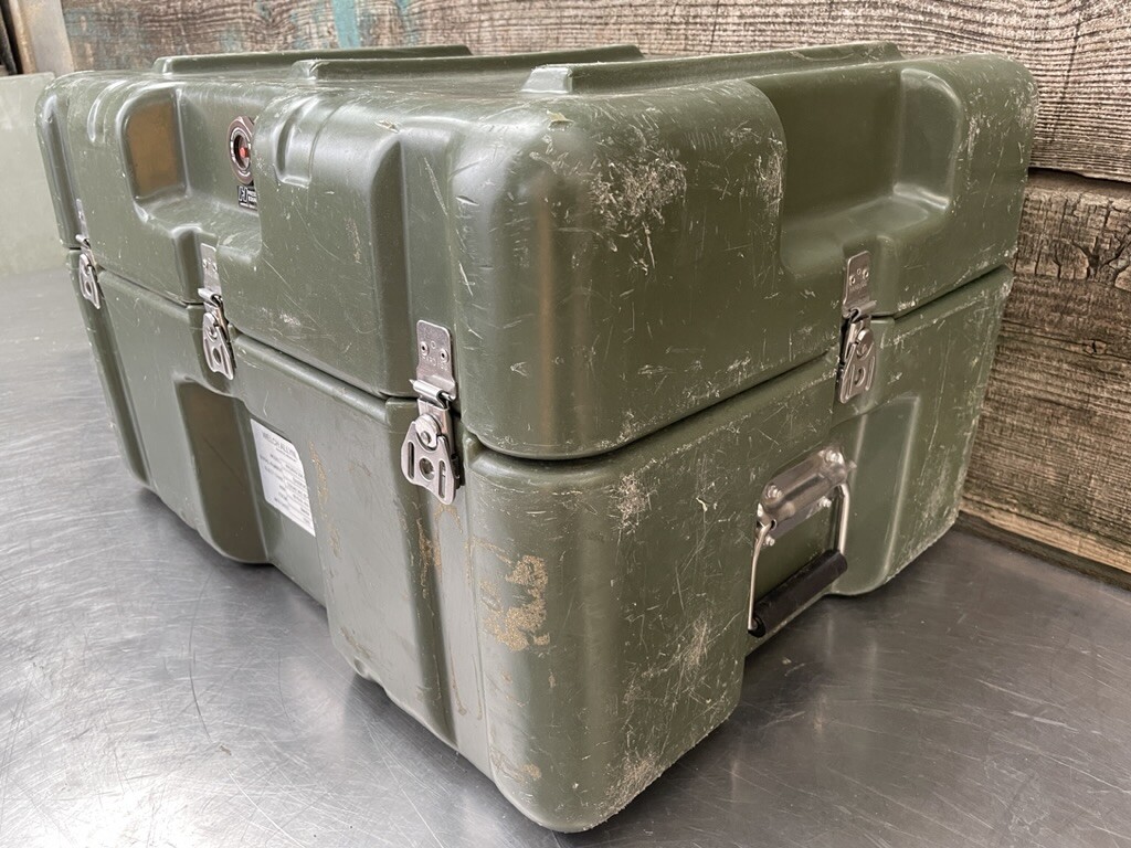 25x19x15" Exterior Pelican Hardigg Weather Tight Transport Case Military Medical