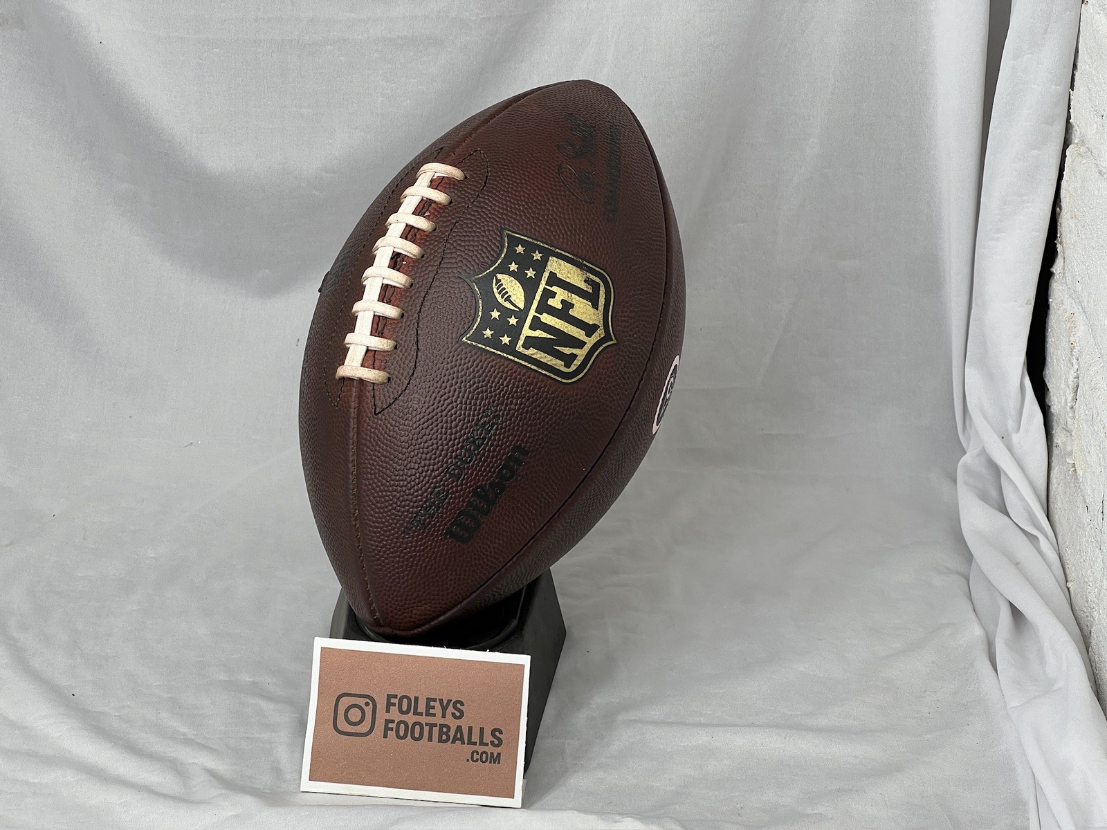 Flash sale!! RAMS LOGO - NFL "The Duke" Wilson Football - Prepped & Conditioned