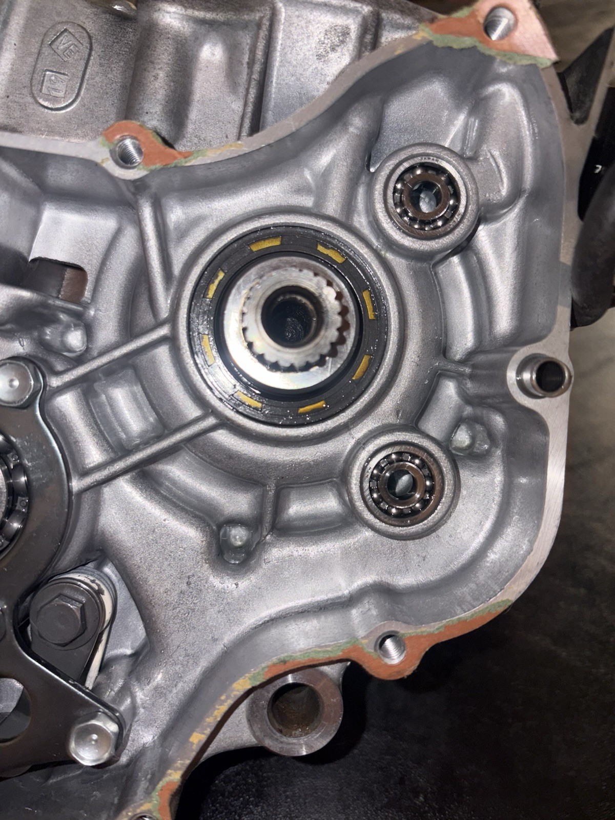 99-02 2002 CR125R CR125 OEM Engine Crankcase Crank Case Bottom End Transmission