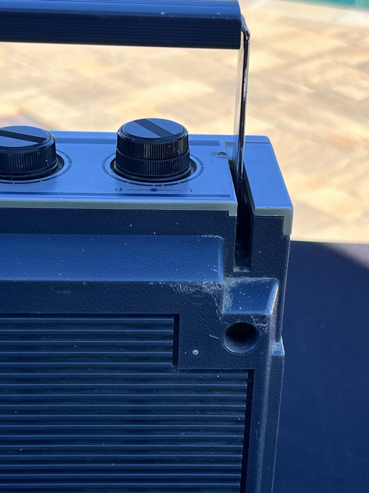 VINTAGE 1980’s Sanyo M-W1 AM/ FM Dual Band Stereo Cassette Radio Boombox Works