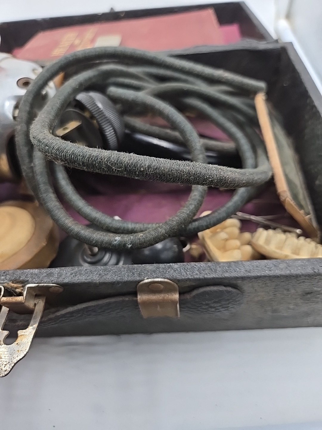 Hamilton Beach Vibrator Machine 1902 W/ Old Book And Box