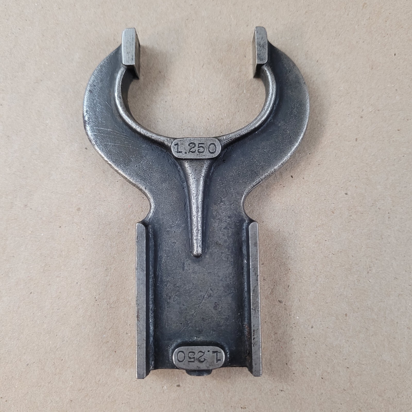 Brown & Sharpe Mfg Co Fixed Caliper Snap Gauge 1 1/4" Antique Machine Tool USA