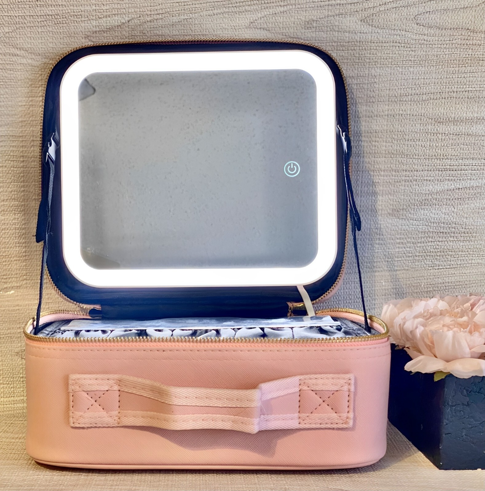 GlowandGo Makeup Case --Travel Bag Cosmetic Case with LED Lights and Mirror-