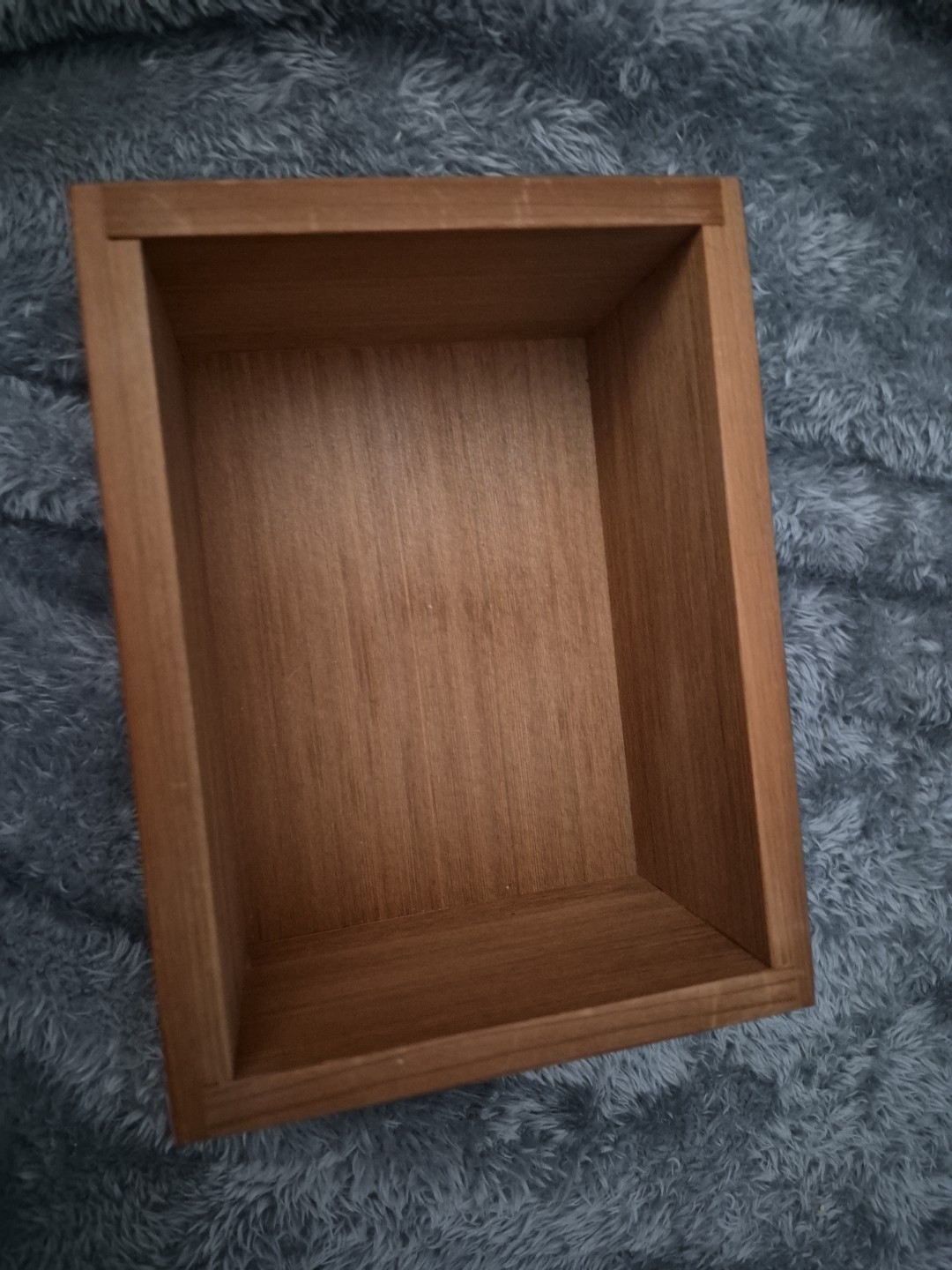 Upper Tribe Skagit SALMON Wooden Trinket Box w Lid P Dunthorne 1988