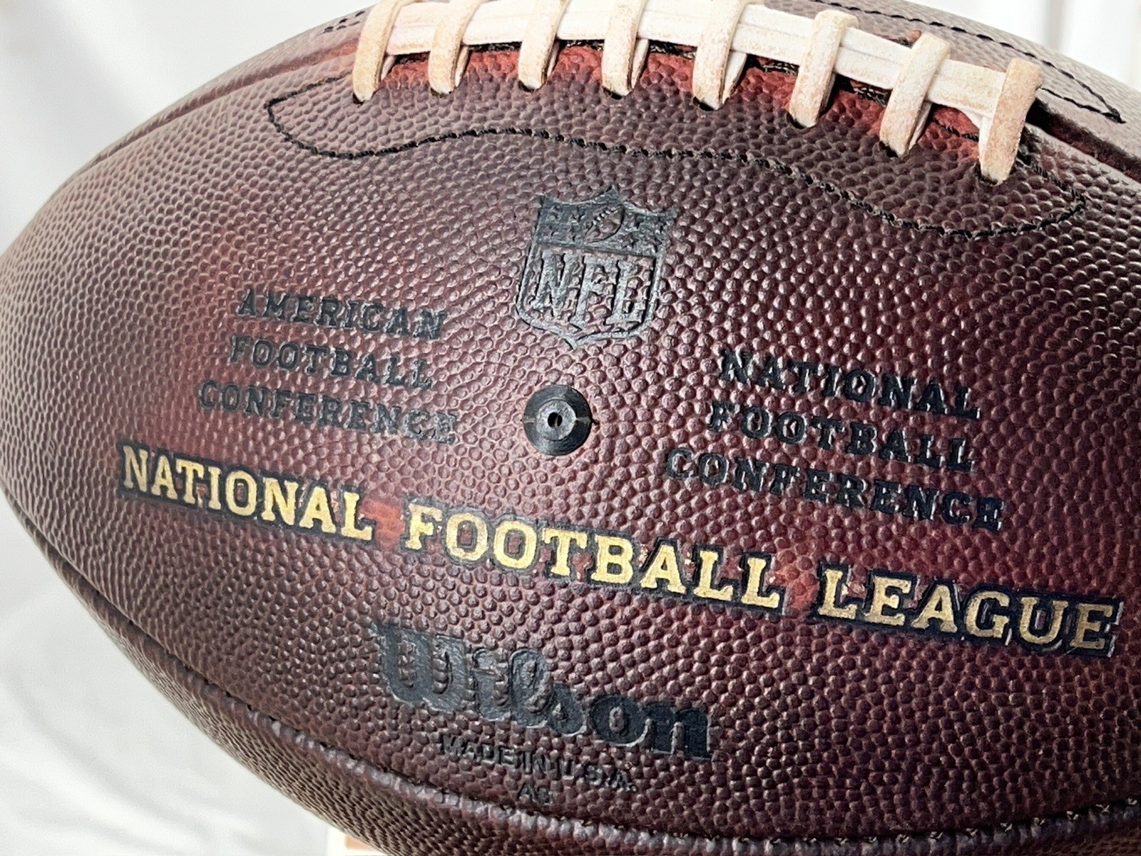 Flash sale!! RAMS LOGO - NFL "The Duke" Wilson Football - Prepped & Conditioned