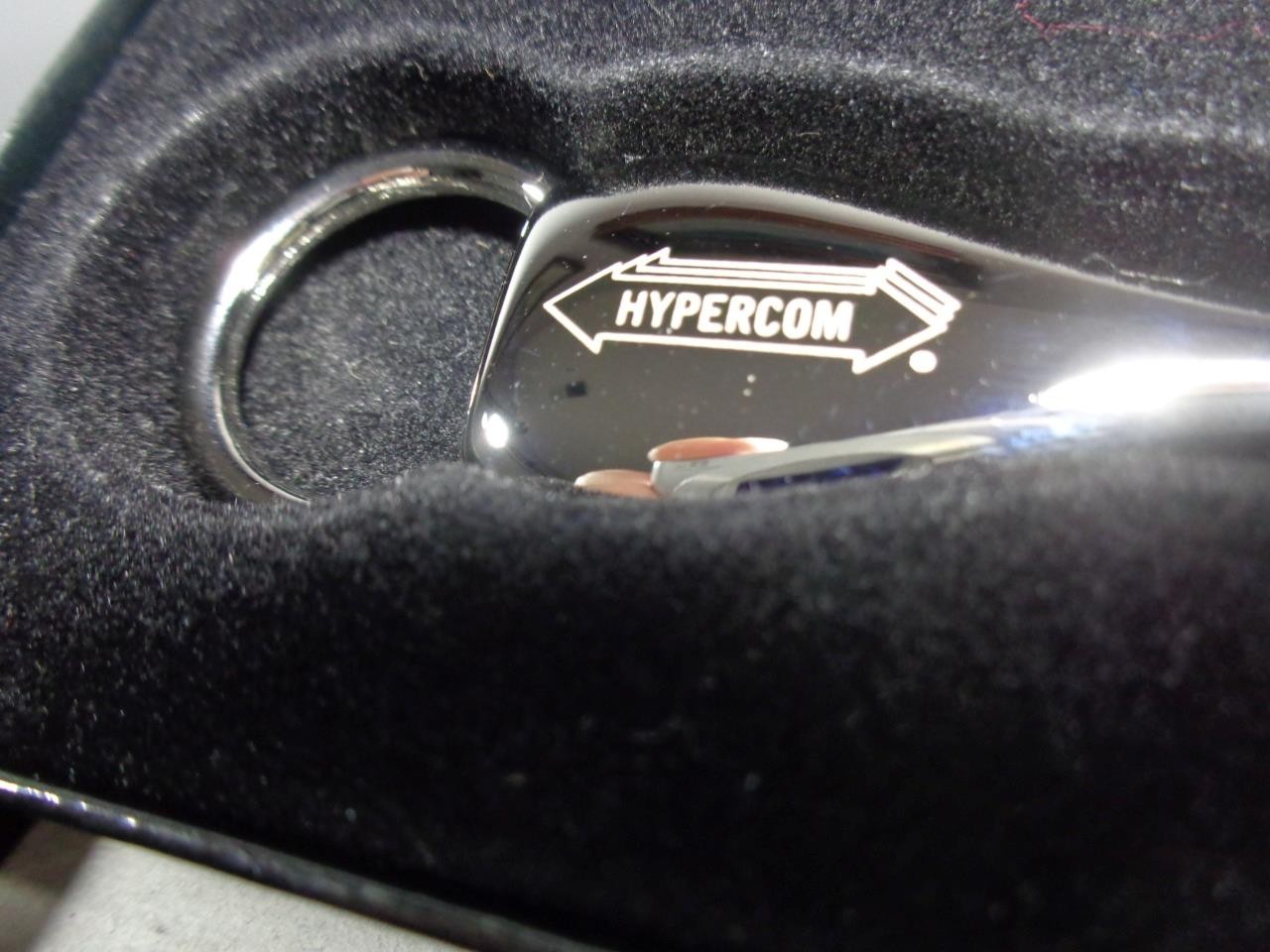 NICE VINTAGE~ HYPERCOM ~CHROME DOUBLE END DETACHABLE KEY RING CHAIN HOLDER w BOX