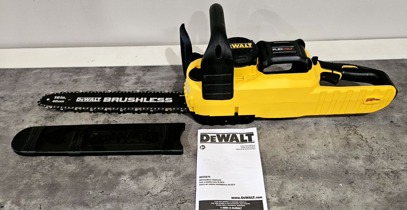 DeWalt FlexVolt 20V 60V 16" in Brushless Chainsaw DCCS670B (Tool Only)