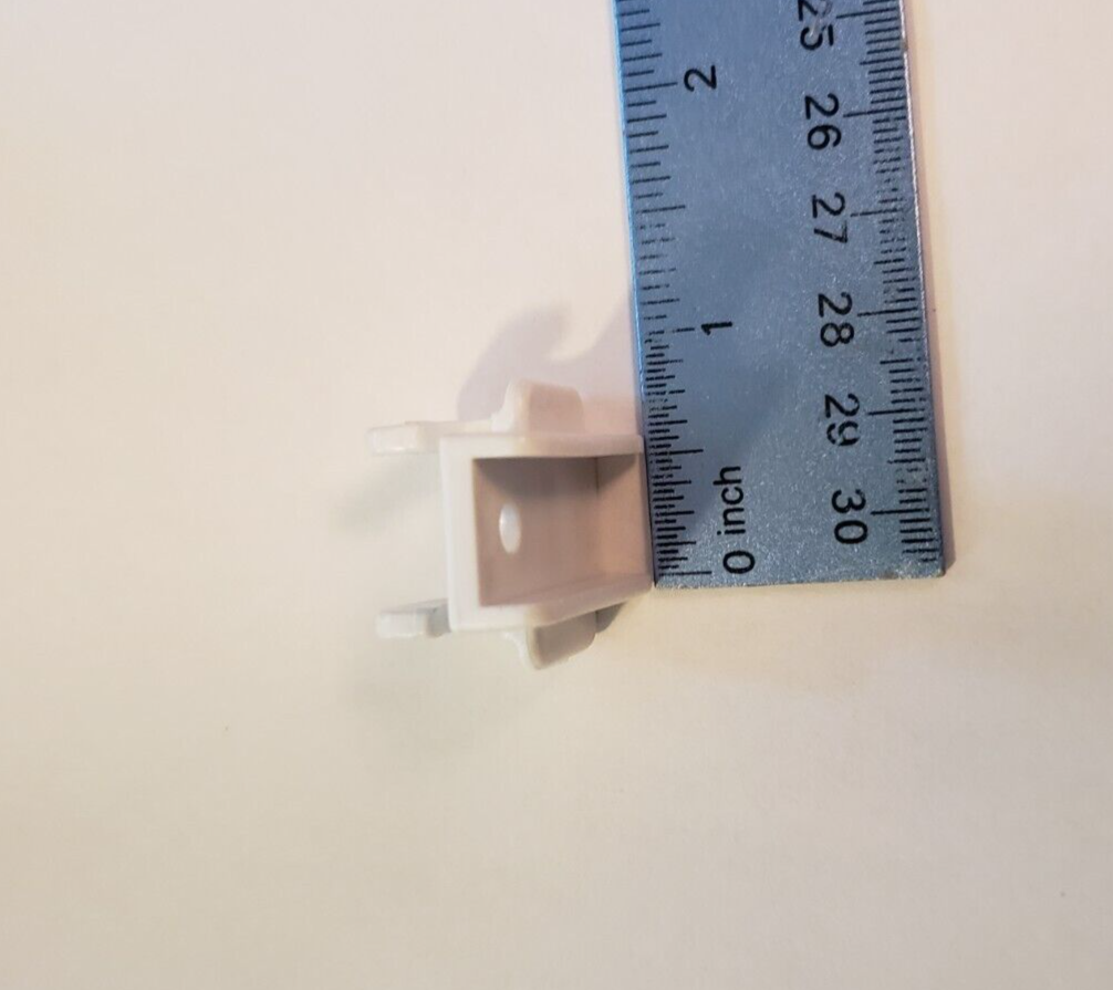 Rubbermaid / Closet Maid H.D. Universal Pole Clamp Model # 45100 (NEW STOCK)