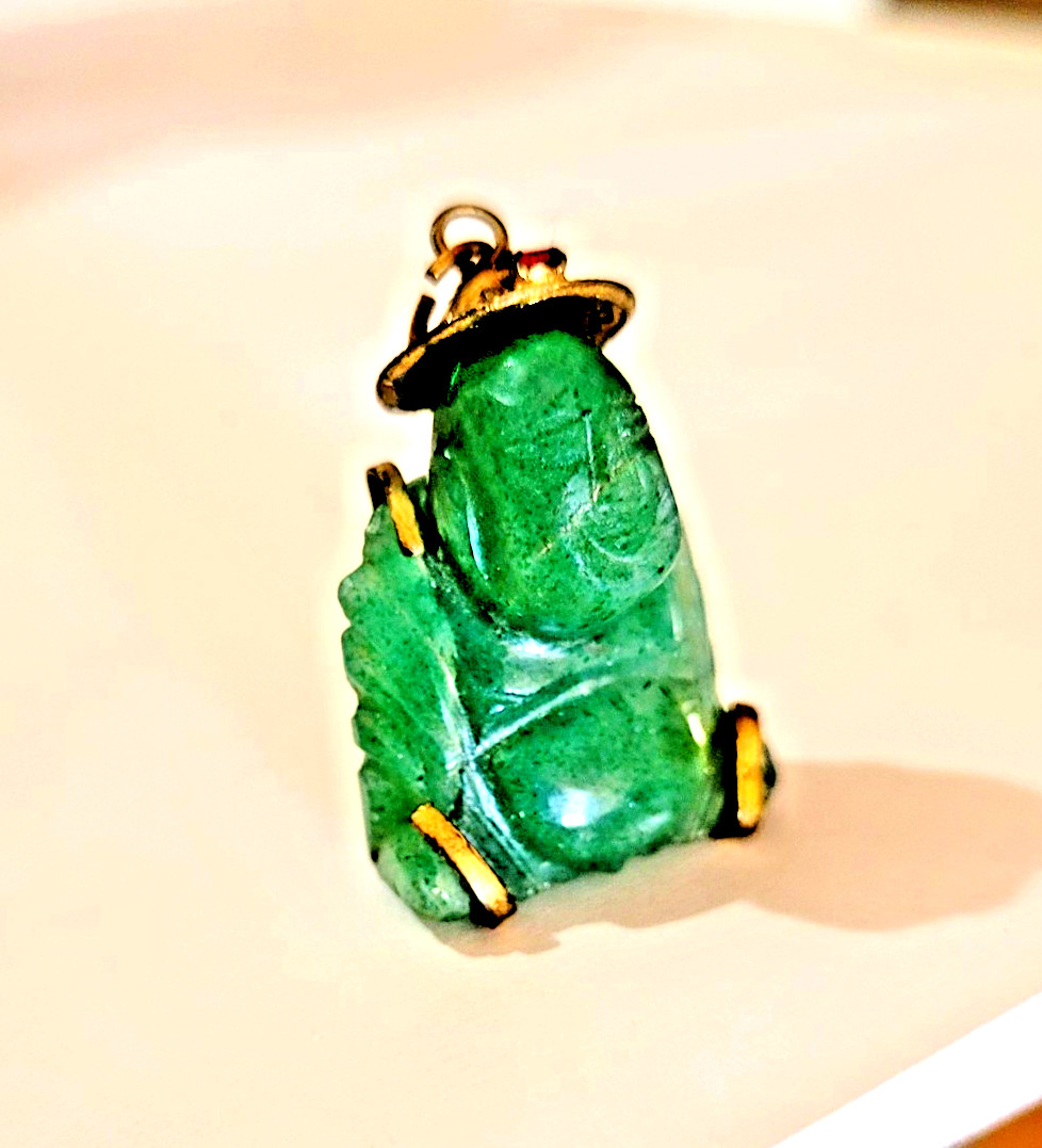 14K Yellow Gold Jade Ruby Buddha Pendant Vintage 1" Tall