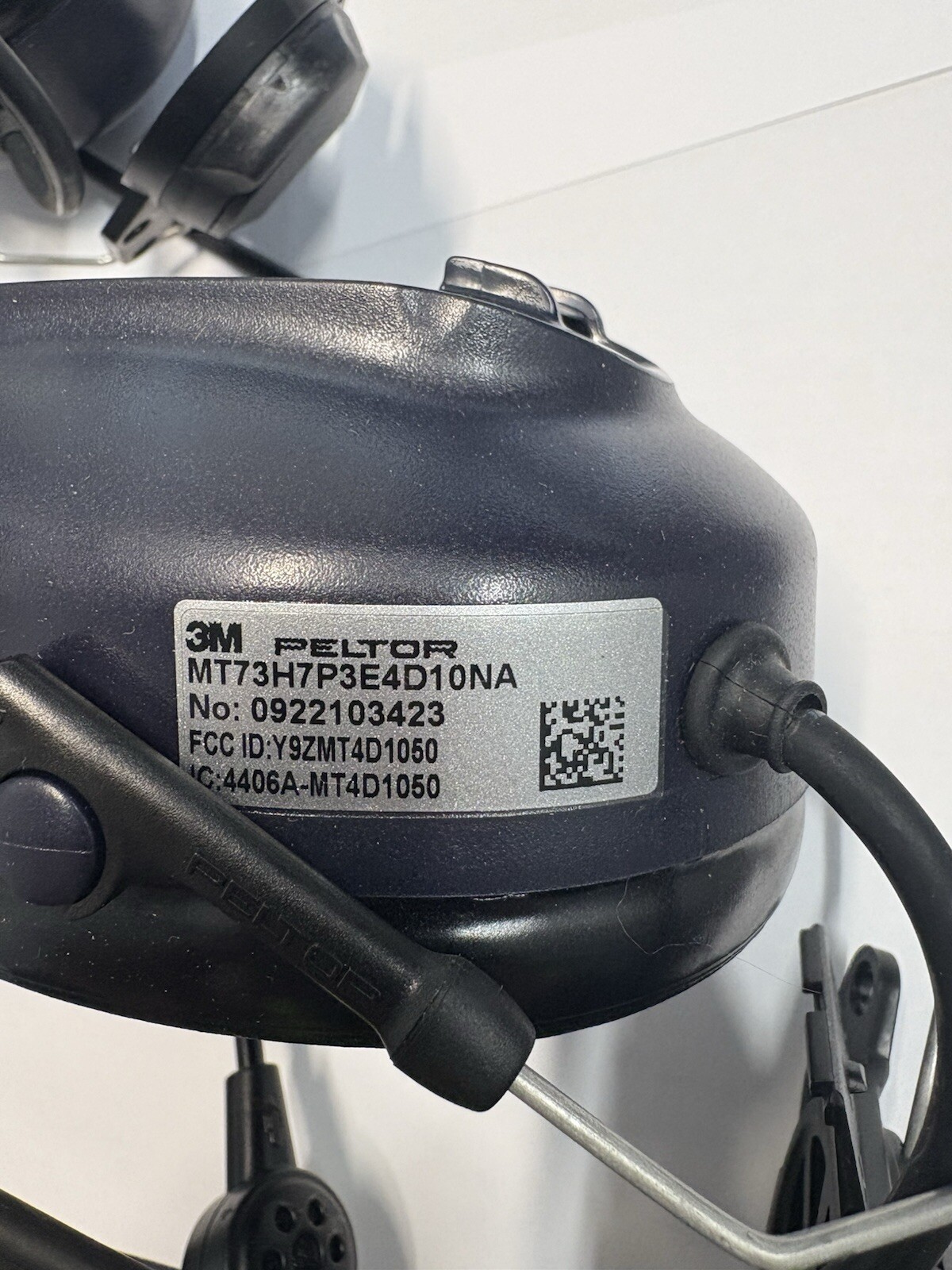 7100099586 3M PELTOR™ WS™ LiteCom PRO III MT73H7P3E4D10NA Hard Hat Headset