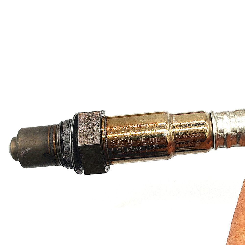 Genuine Oxygen O2 Sensor For Hyundai Elantra Kona Kia Soul Forte 1.8L 2.0L 2015+