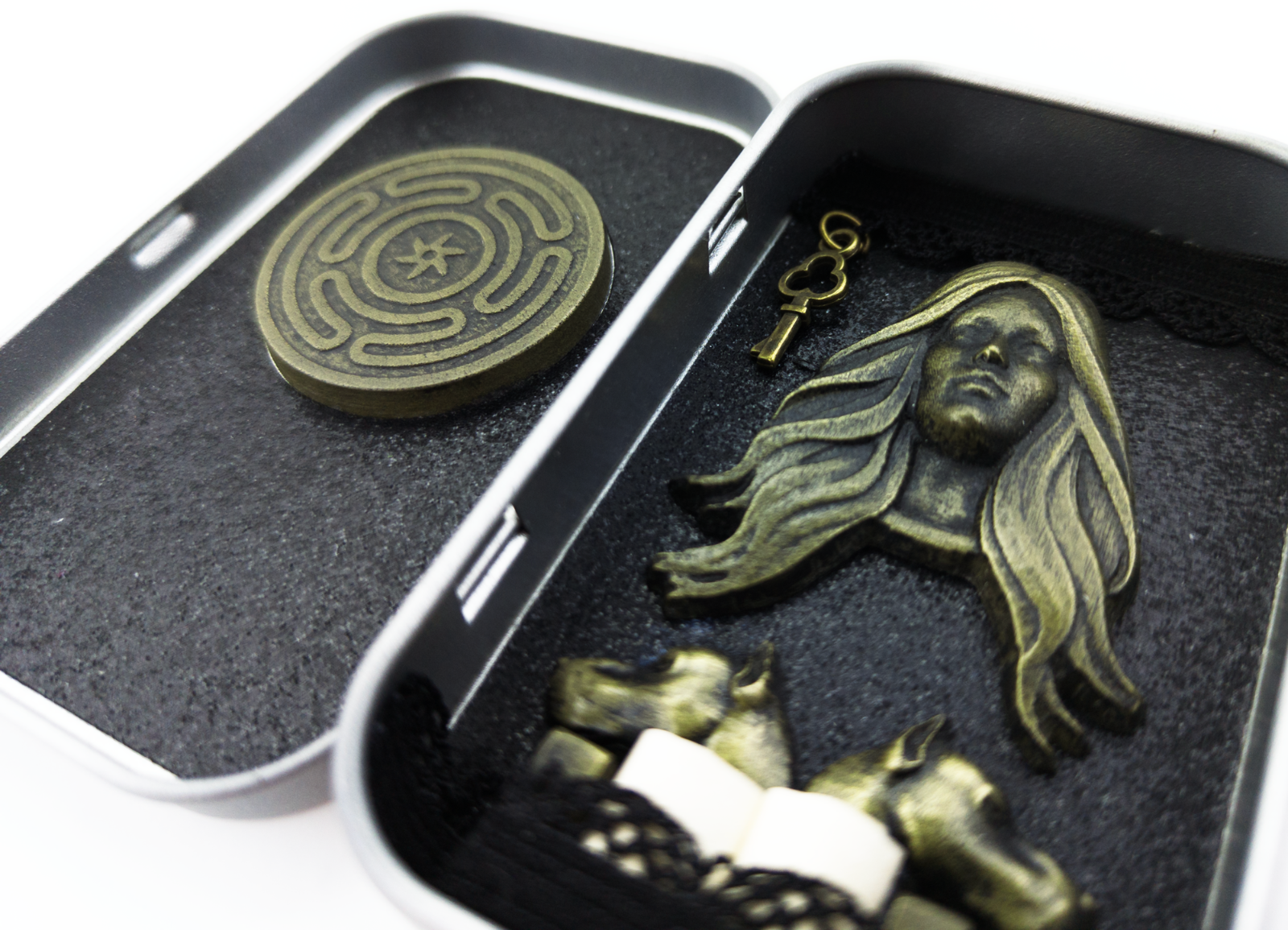 Pocket Shrine for the Goddess Hecate, Miniature Altar, Offering Box