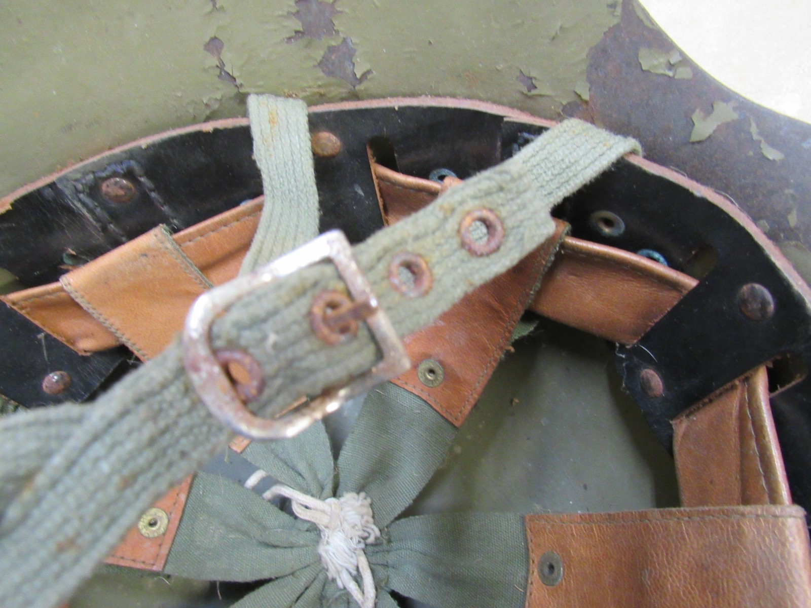 Original WW2 Era Spanish M42 Helmet Post War Liner Modelo Z