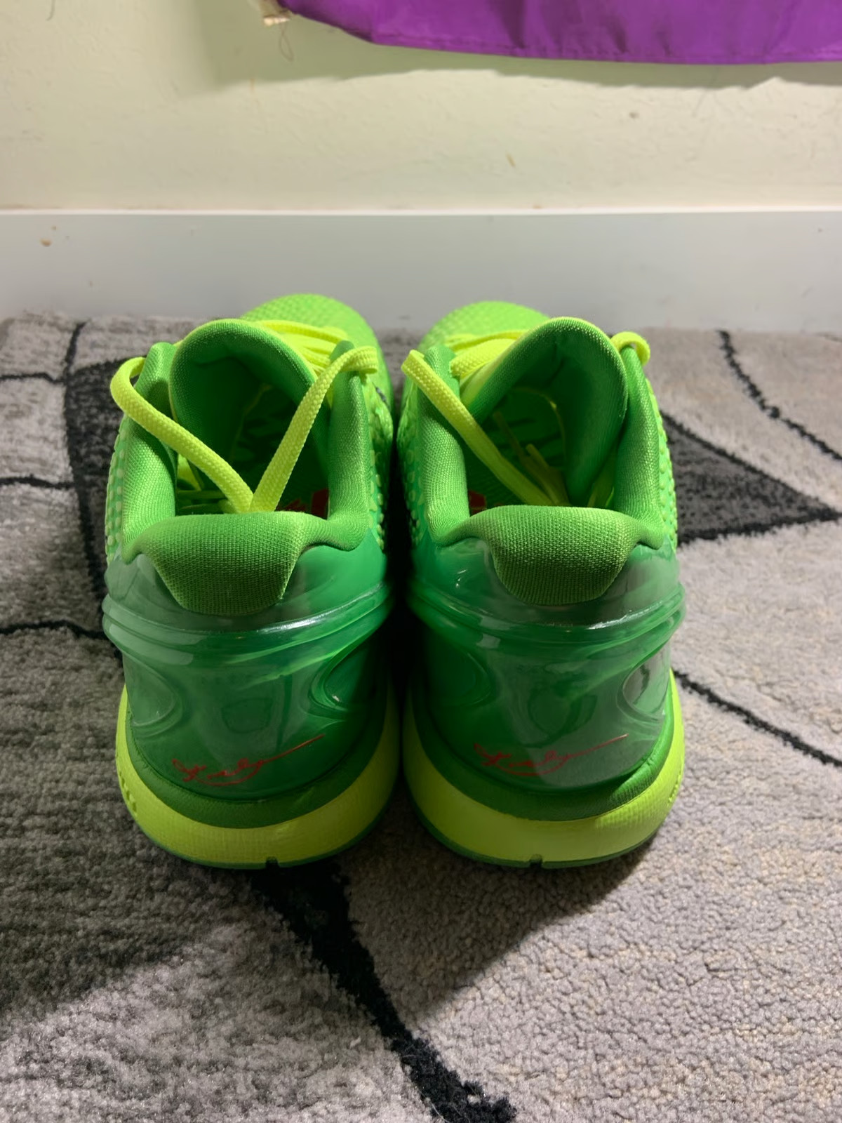Grinch Kobe 6 Protro CW2190-300 Men's Size US 7 - 12