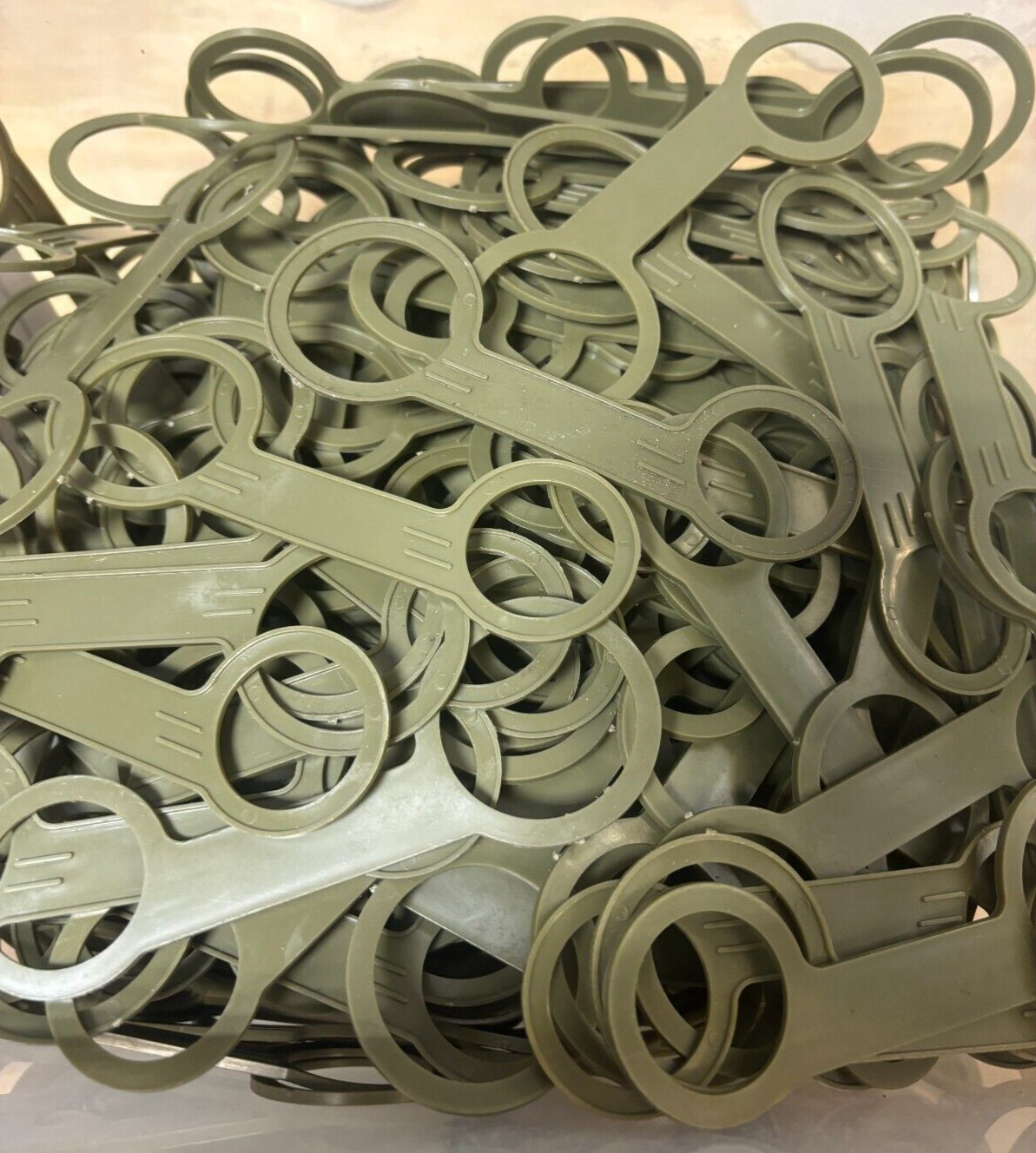 Made In U.S.A 3 Bulk USGI Canteen Cap Straps US Military  1 & 2 Quart Lid