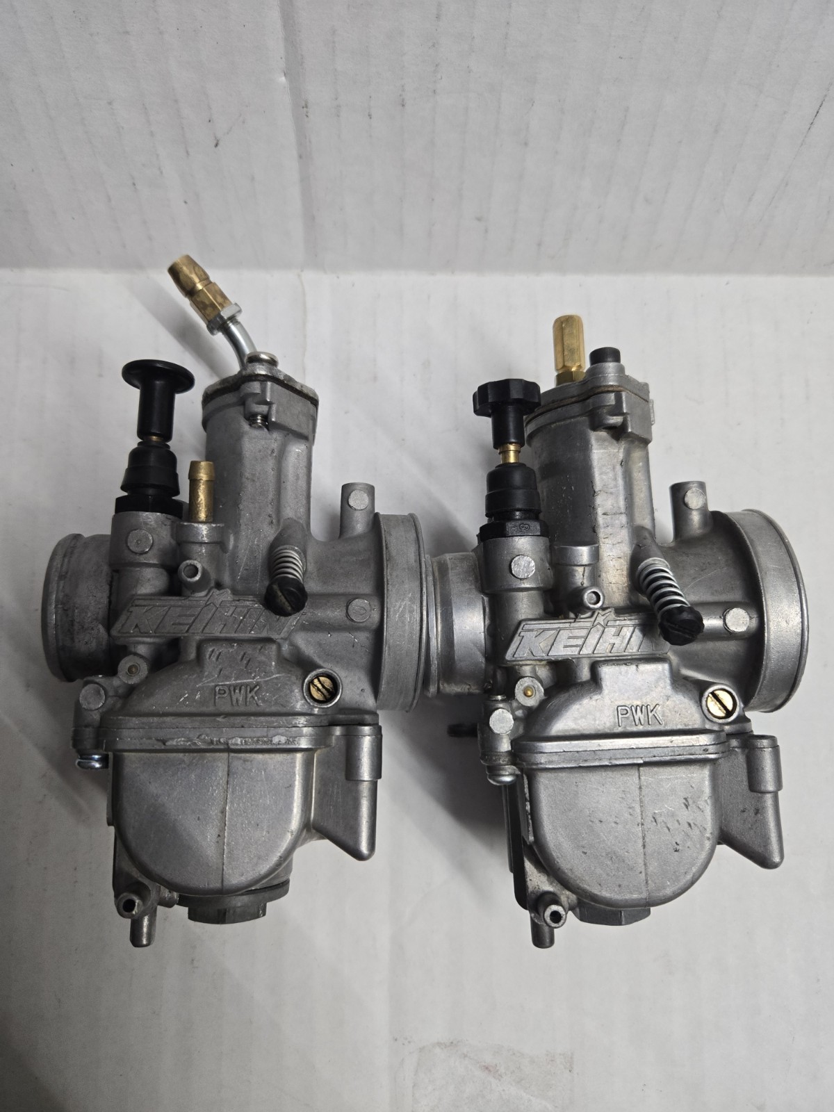 Qty 2 authentic motorcycle Keihin pwk 28 carburetors for cr85 rm85 kx100