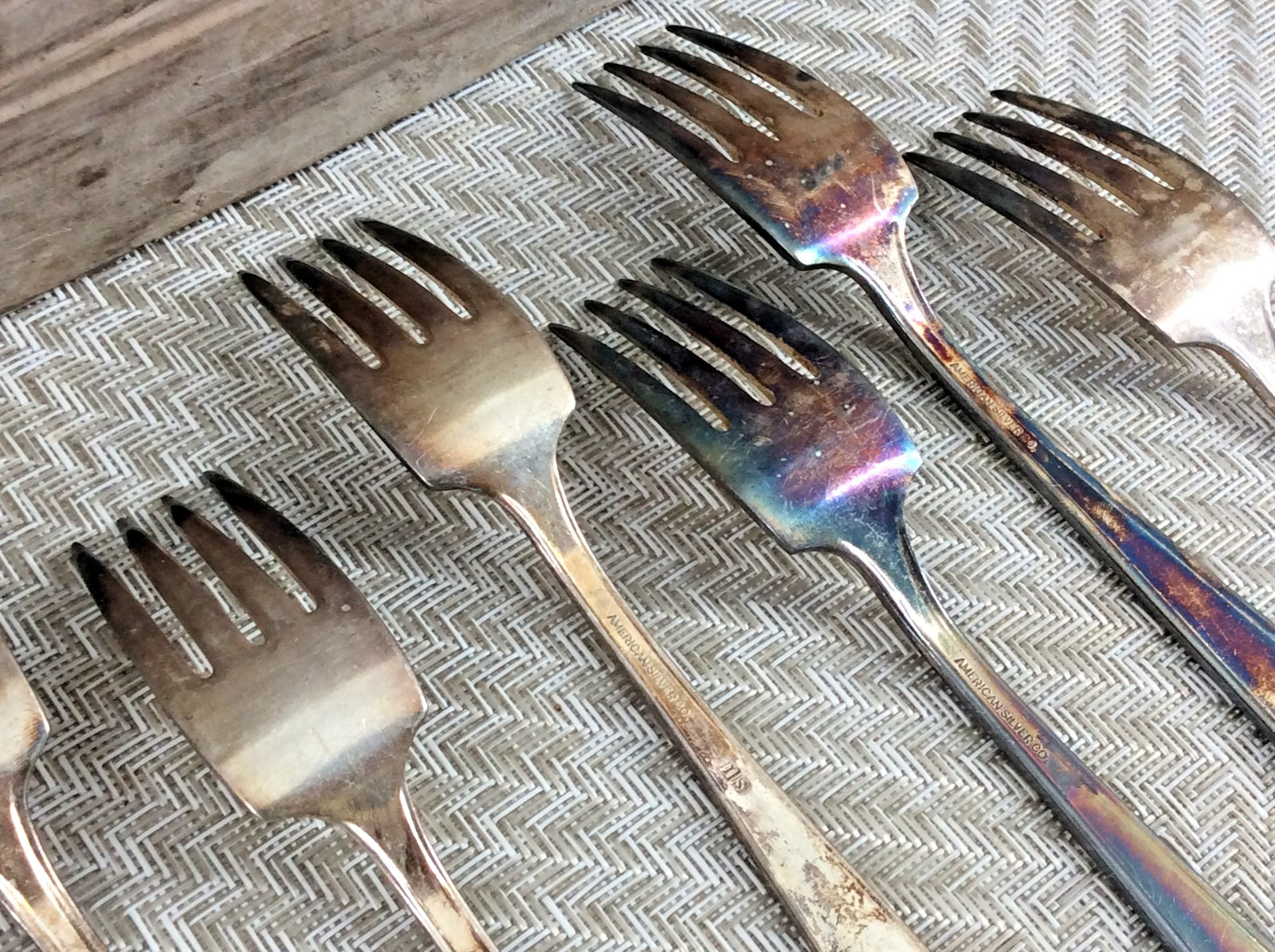 American Silver Co IS 1936 Silverplated Salad/Dessert Forks Camelot Harvest 6 Pc