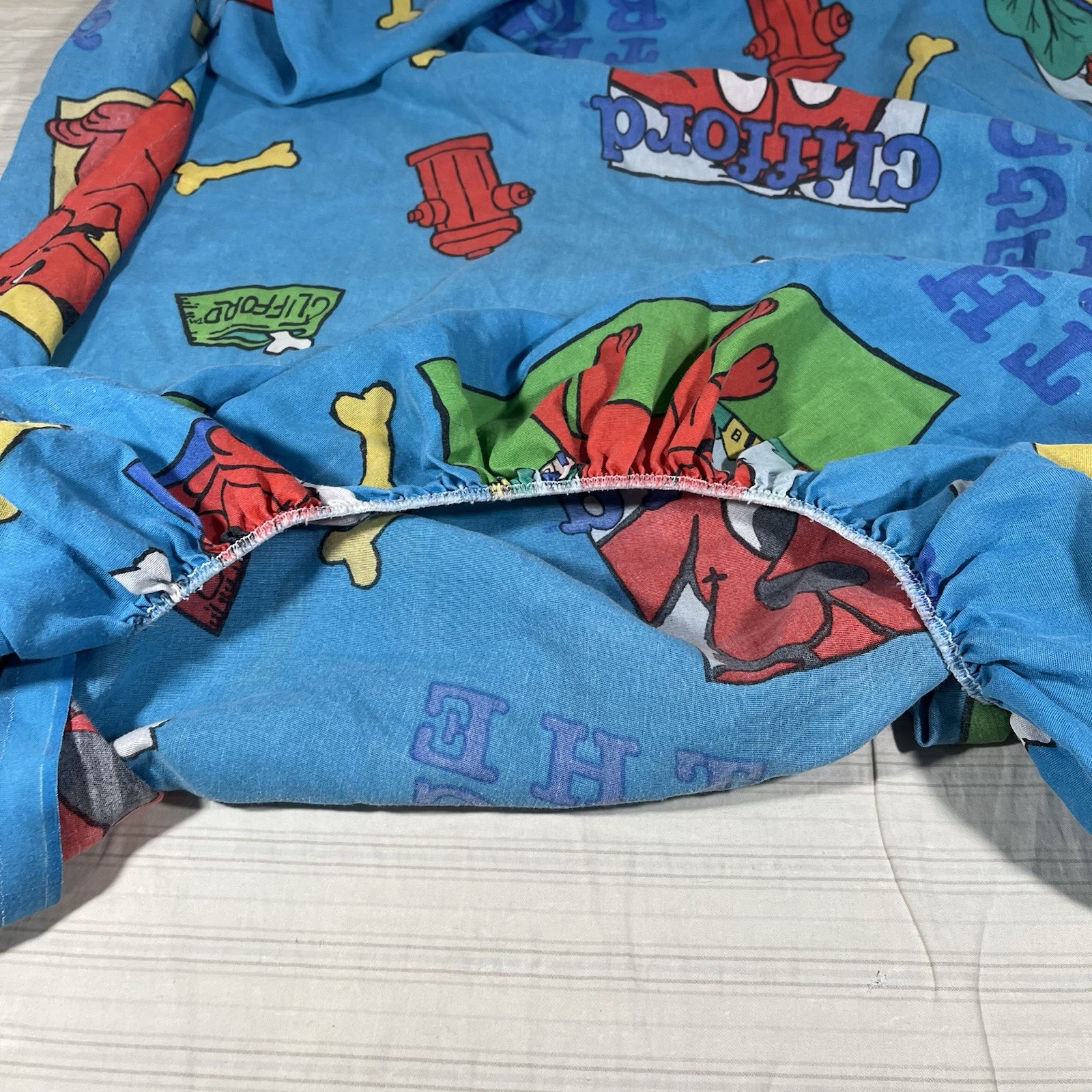 Vintage Clifford Big Red Dog Sheet Toddler Fitted Dan River 2001 Scholastic S1