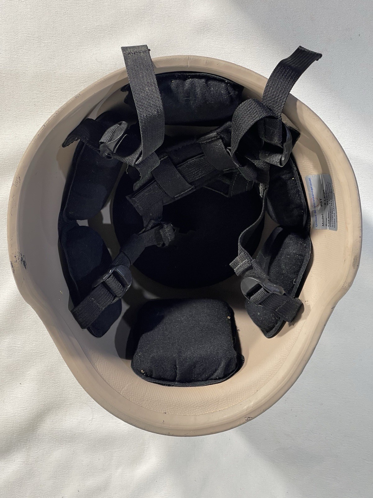 United Shield PST PASGT X-Large Ballistic Helmet, Tan Used