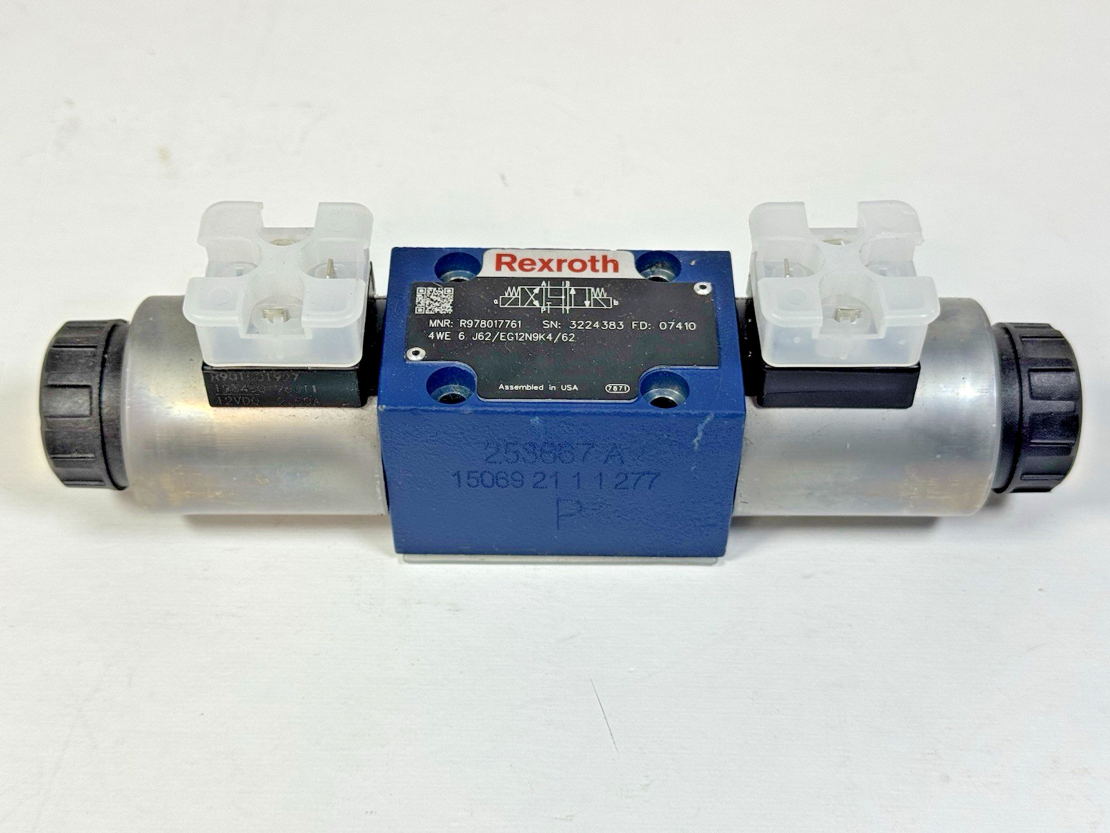 GENUINE REXROTH R978017761 DIRECTIONAL SPOOL VALVE 4WE6J62 4WE 6 J6X/EG12N9K4/62