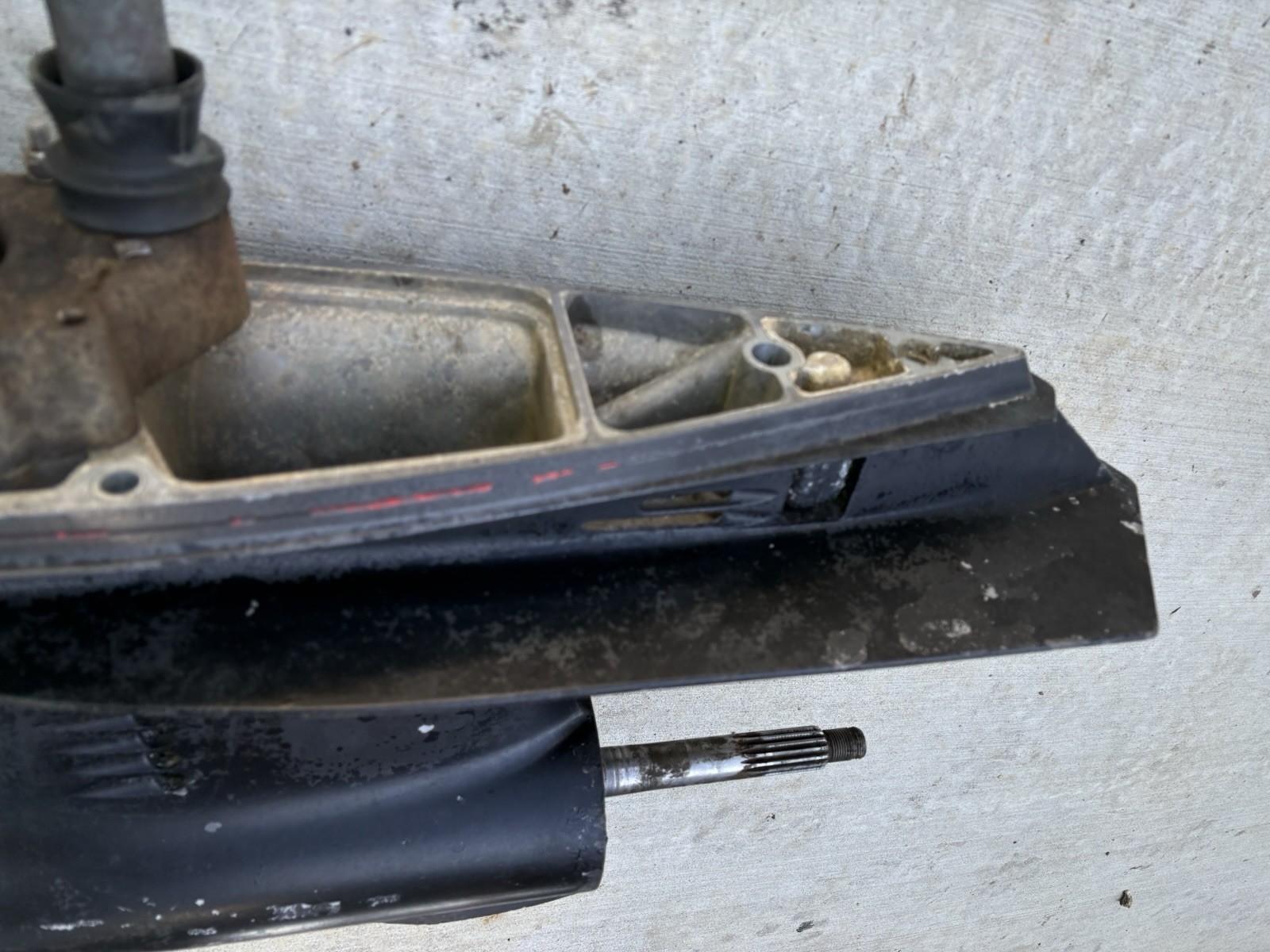 OMC Cobra Big Bore Gearcase Lower Unit 5.0L V8 1992 Model