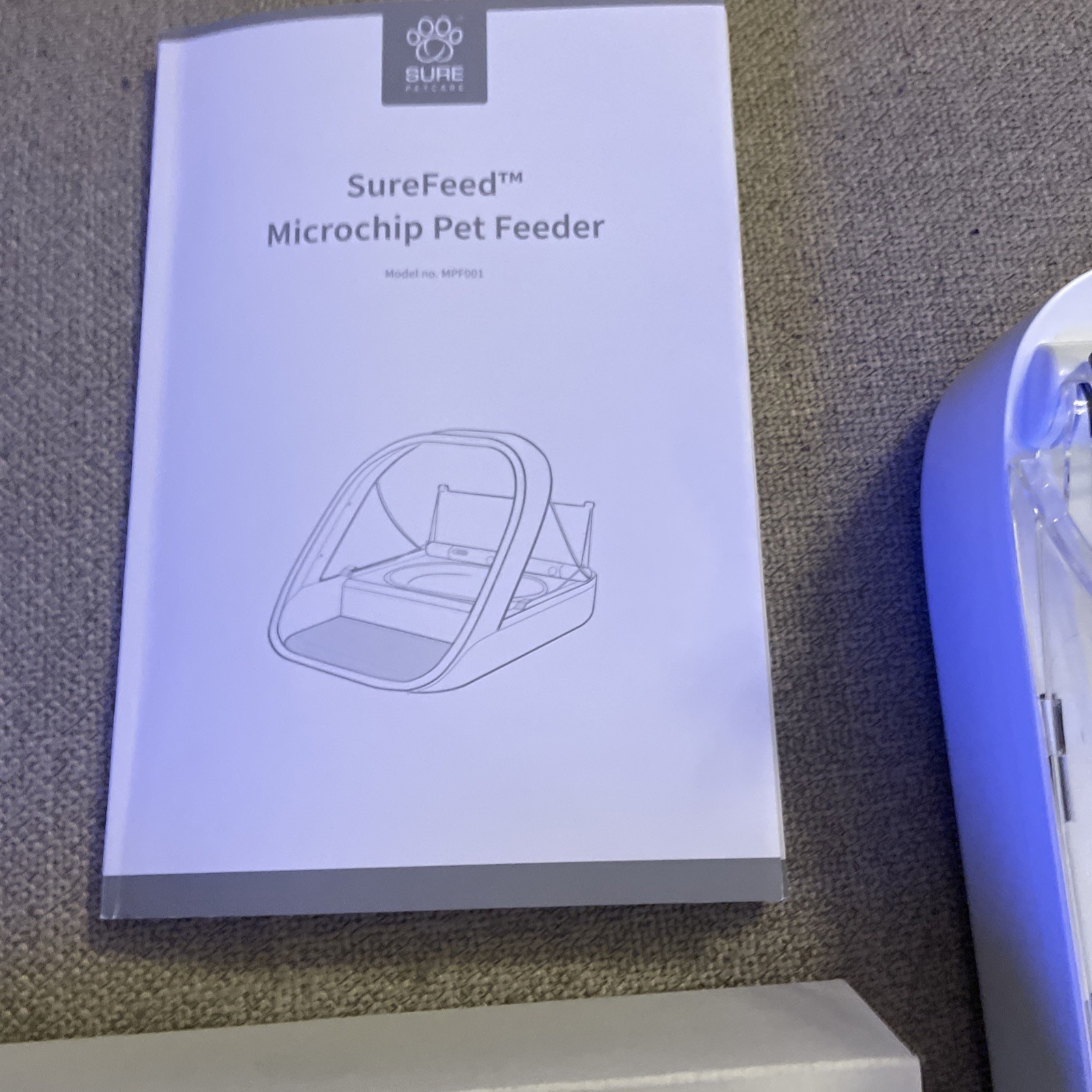 SureFeed Automatic Microchip Pet Feeder Sureflap MPF001 Video