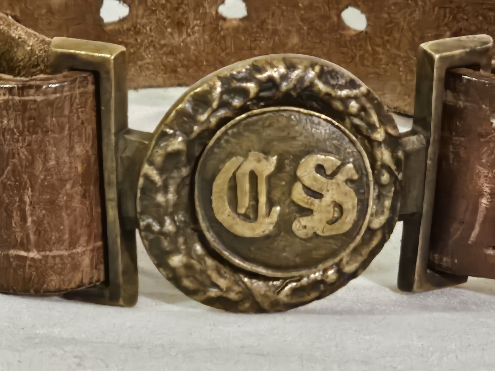 Civil War Replica Confederate 2 Piece Belt Buckle & Belt Brown Cursive CS Saber