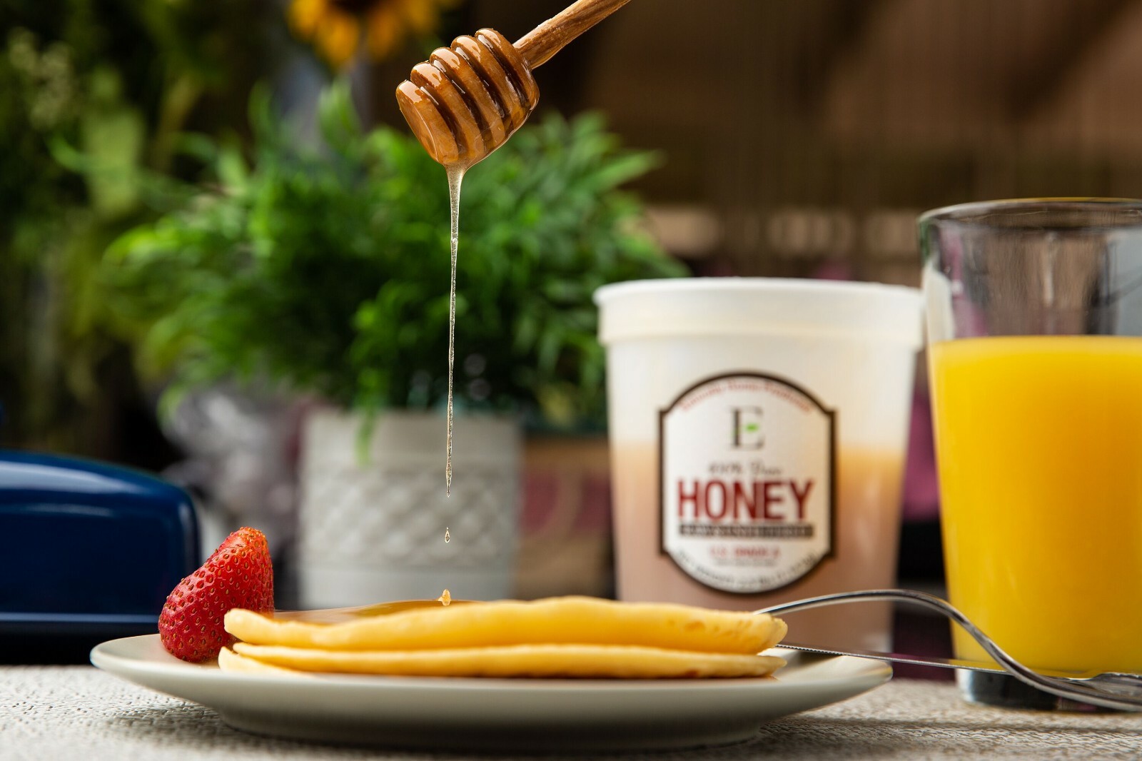 100% Pure Honey from Utah - Very Delicious Taste! Unheated, Raw Honey - 5 lbs
