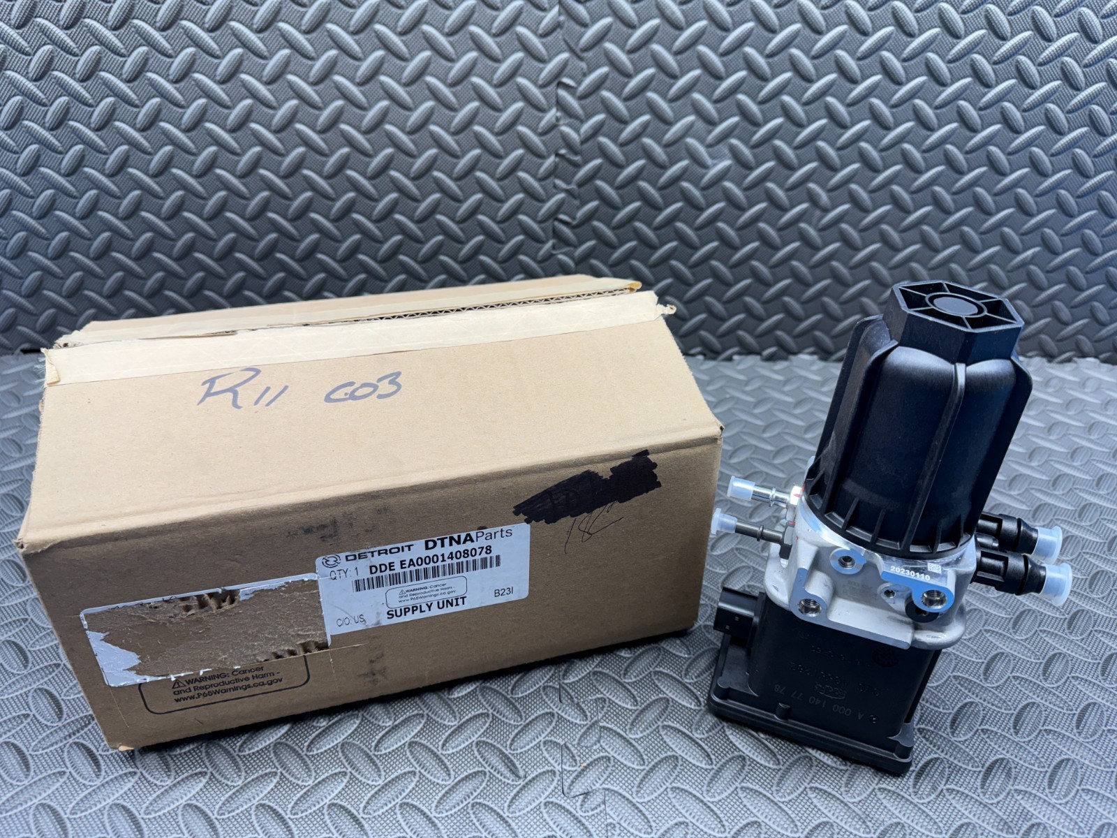 Genuine Detroit Diesel EA0001408078 Diesel Exhaust Fluid Pump Supply Unit