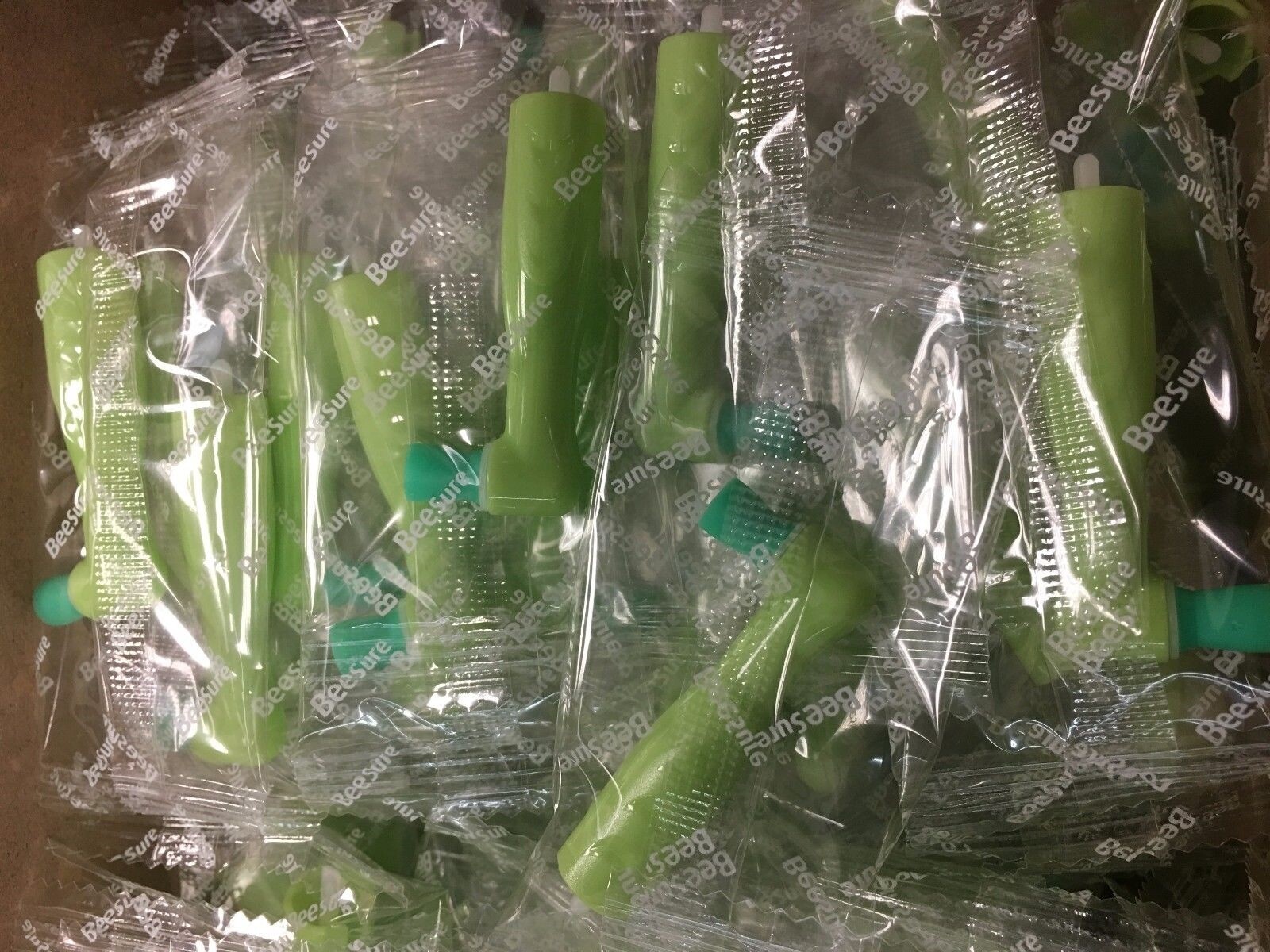 300 x Disposable Prophy Angles (3 x 100/pkg) BeeSure