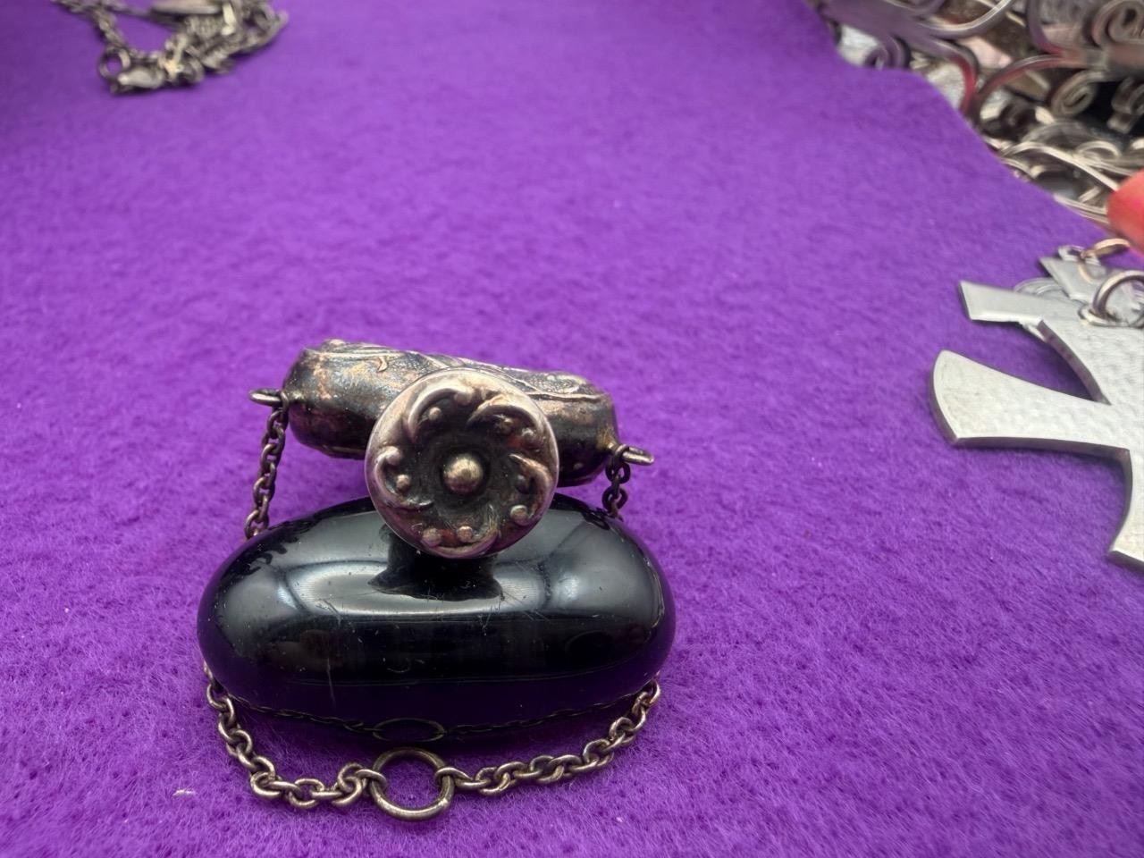 Beautiful Art Nouveau style Sterling Silver Perfume Bottle Pendant Floral