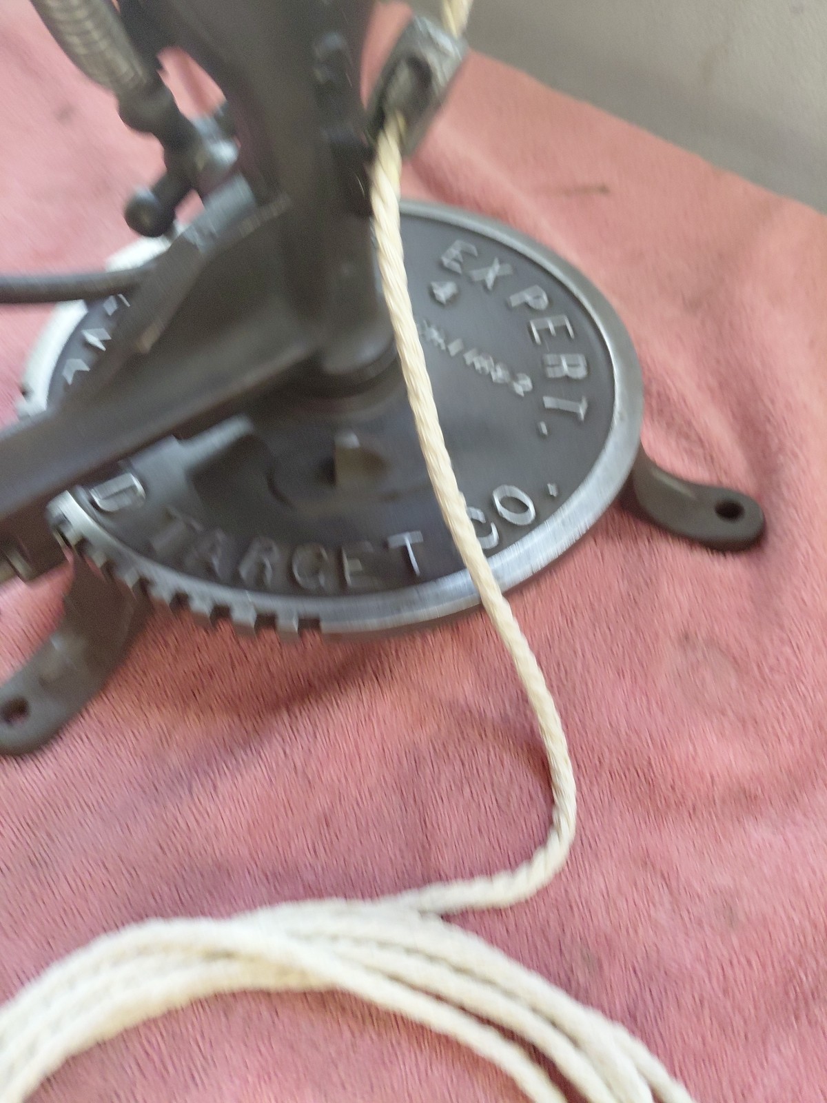 The Expert 1892 Skeet Pigeon Shooter Blue Rock Trap Cleveland Target Co #4 2