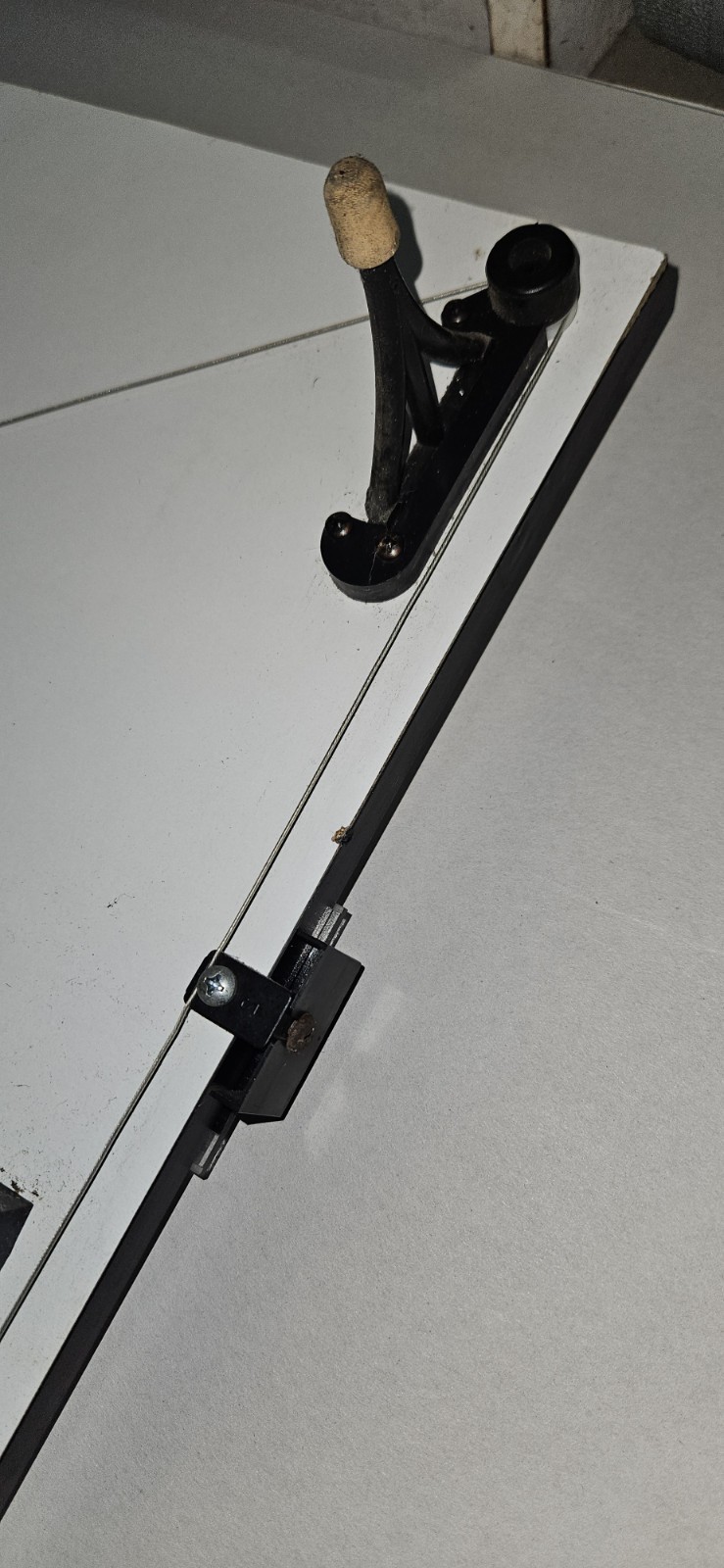 ALVIN Portable Drawing / Drafting Board 24x 18. Chip In Bottom Corner