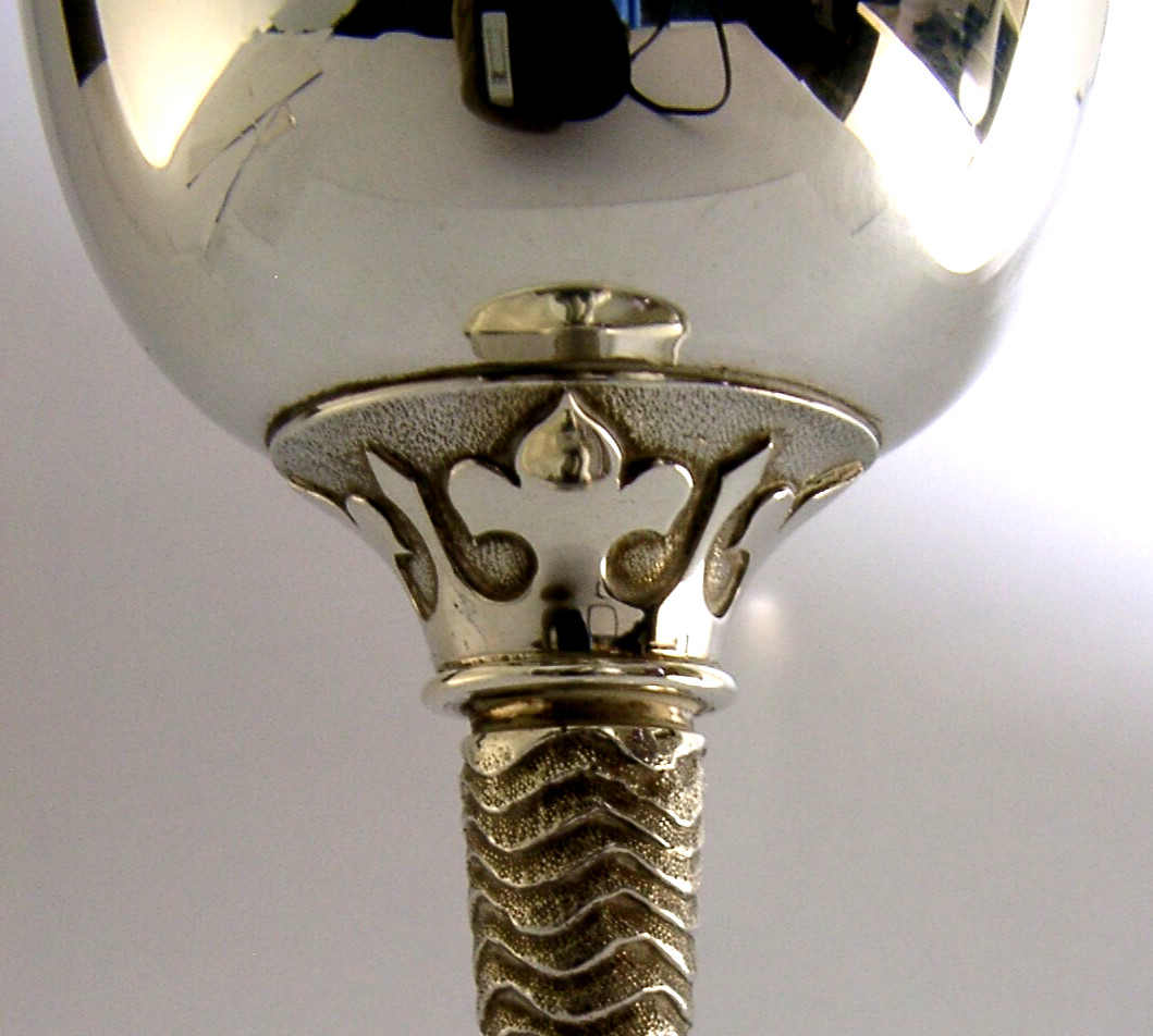 ANTHONY ELSON BRISTOL STERLING SILVER CHALICE GOBLET 1973 MID CENTURY 222g 44