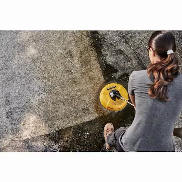 NEW DEWALT DRIVEWAY AND SIDEWALK SURFACE ROTATING CLEANER 12" DWZPWSC12