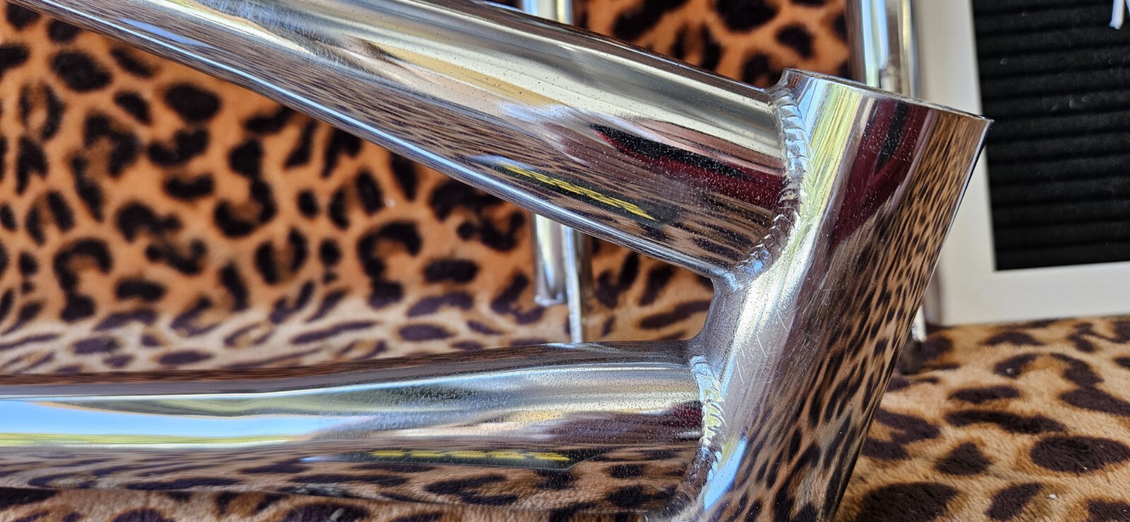 Schwinn Predator 1983 Old school BMX bike FRAME The Sting TRX Forks SE GT Chrome