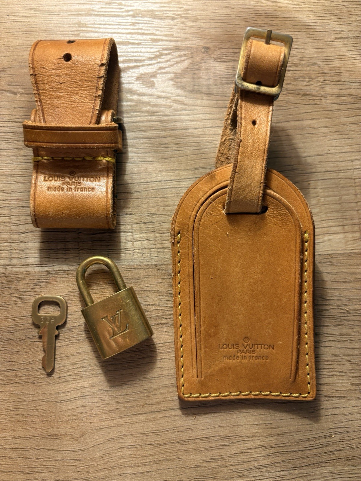 Louis Vuitton Authentic Luggage Tag Lock & Key Set