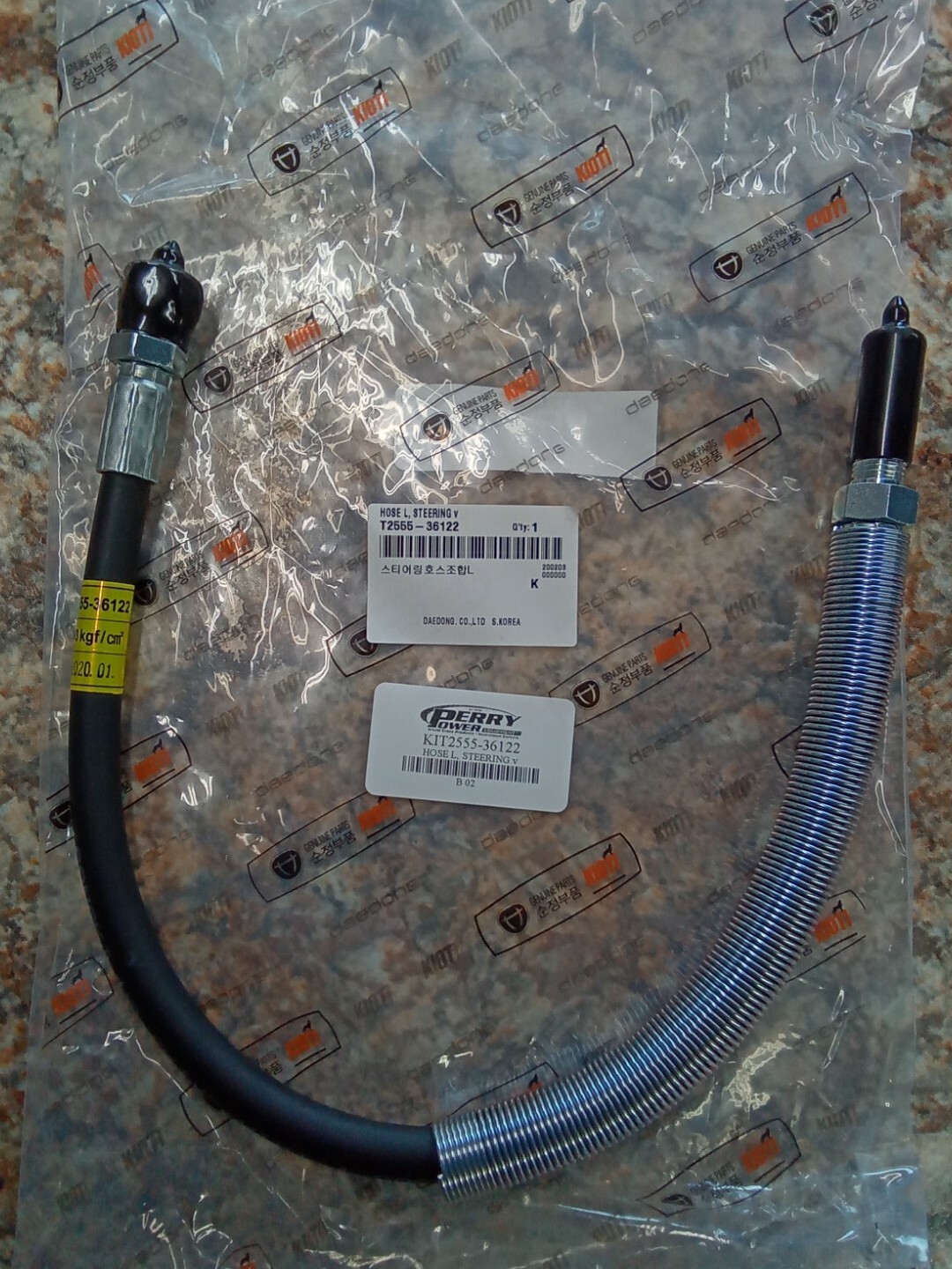 New Genuine OEM KIOTI LH & RH Power Steering Oil Hoses for CS2210 CS2410 CS2510