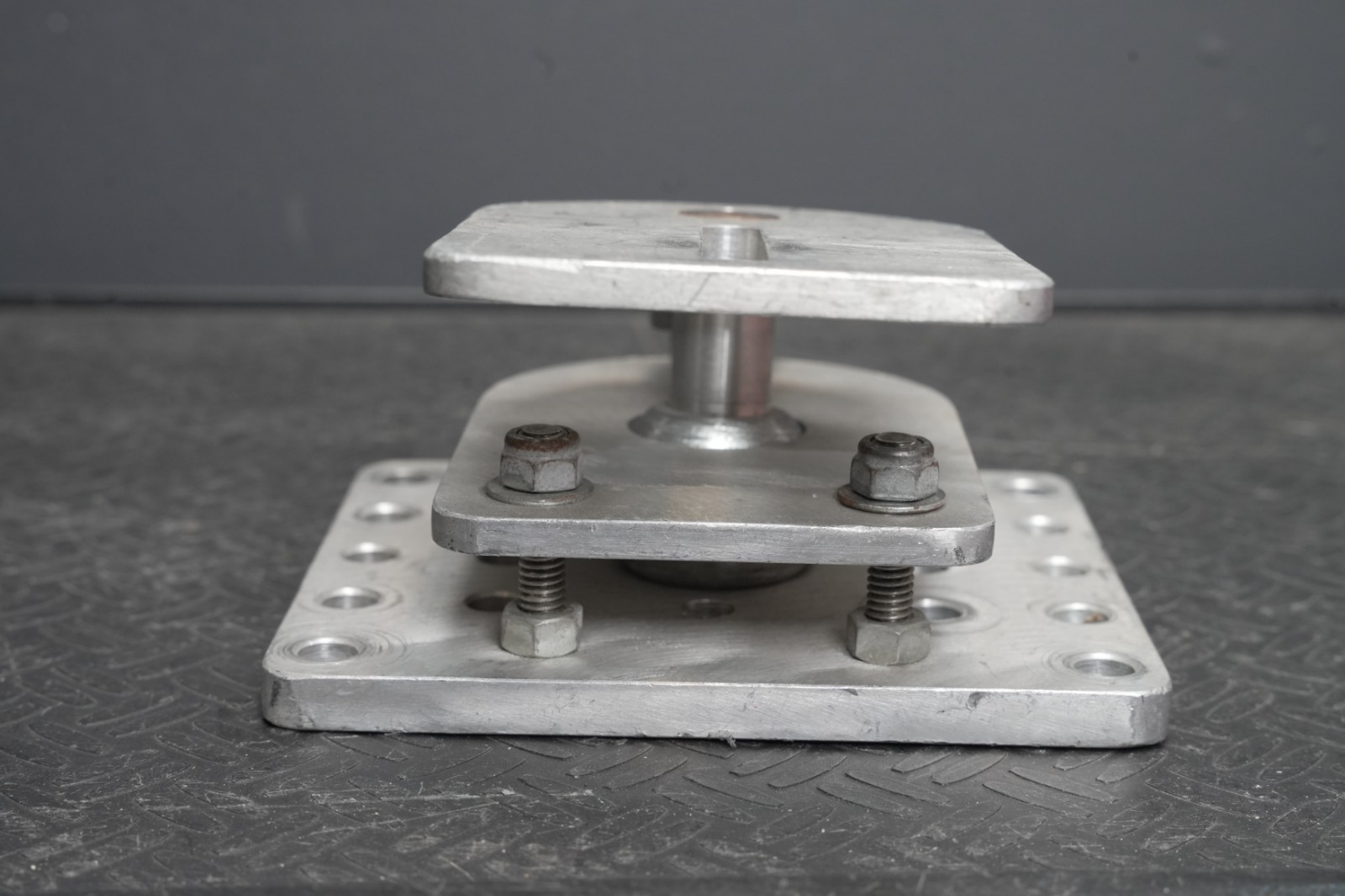 Modern Studio Equipment Mini Ball Camera Leveling Mount