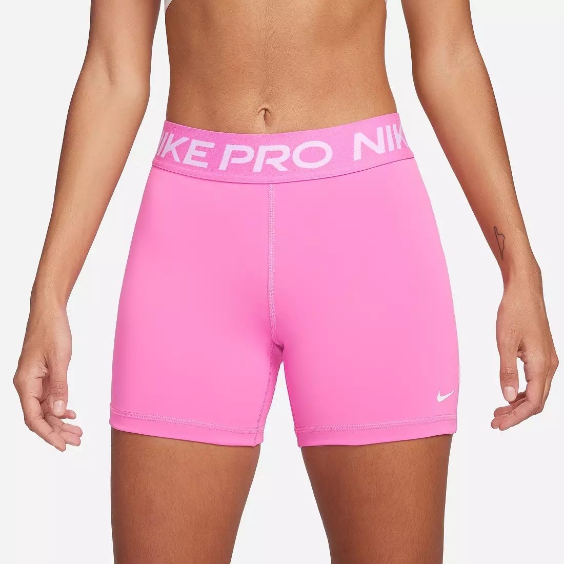 NWT Women's Nike Pro 365 5" Shorts S - L MSRP $32