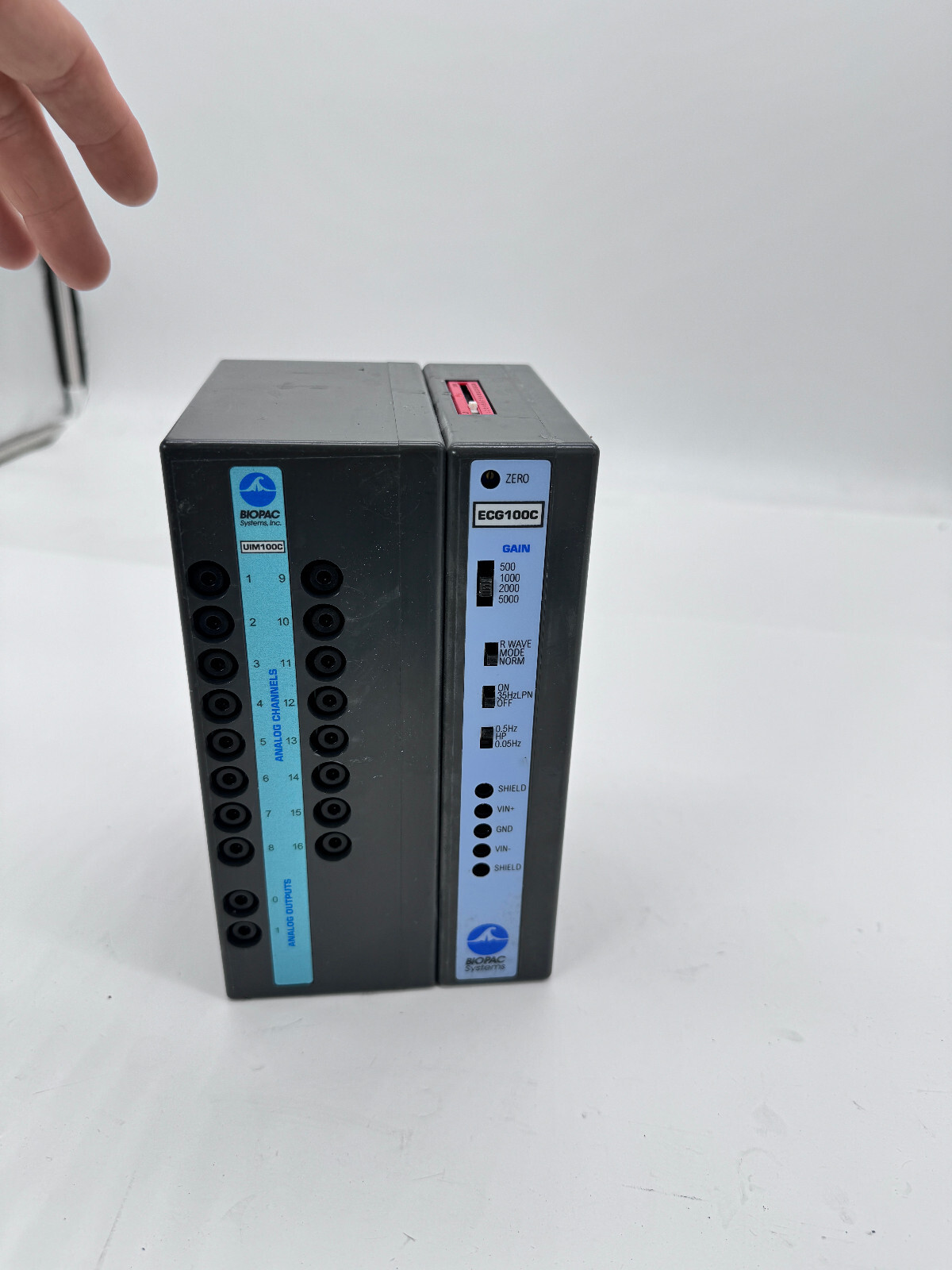 BIOPAC Equipment (2) DA100C (1) ECG100C (1) UIM100C (1) TSD160A used