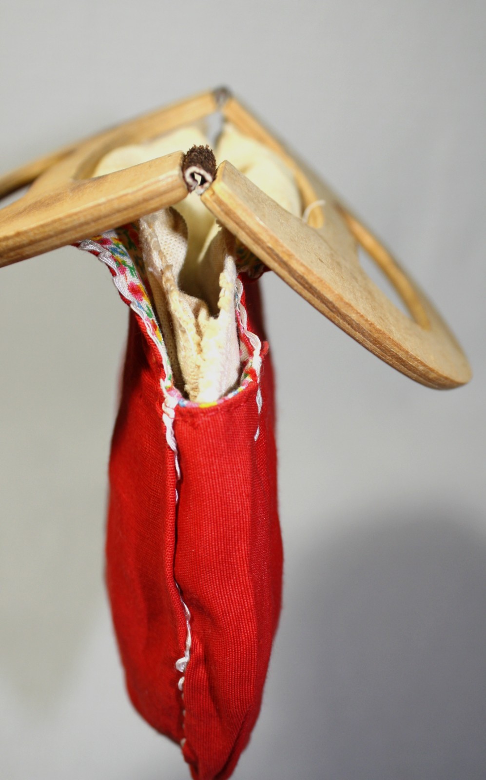 Vintage 1980s Girl's Bermuda Bag Wooden Handle Purse with 6 Handmade Covers