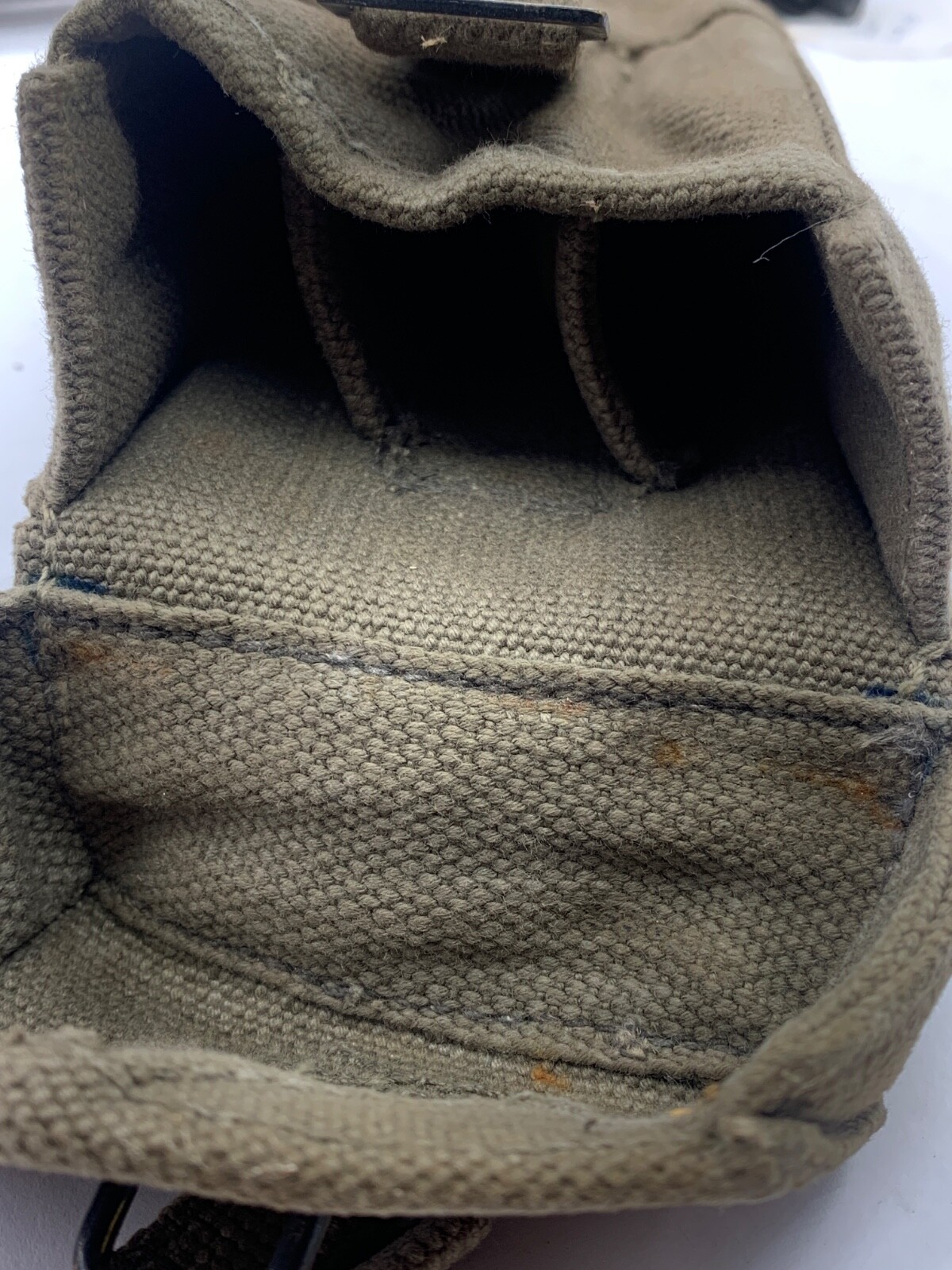 WEST GERMAN SMG 9MM CANVAS MAGAZINE POUCH GREEN